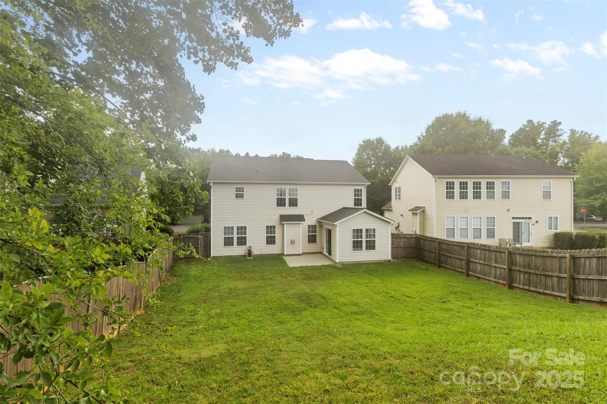 9752 Waltham Court