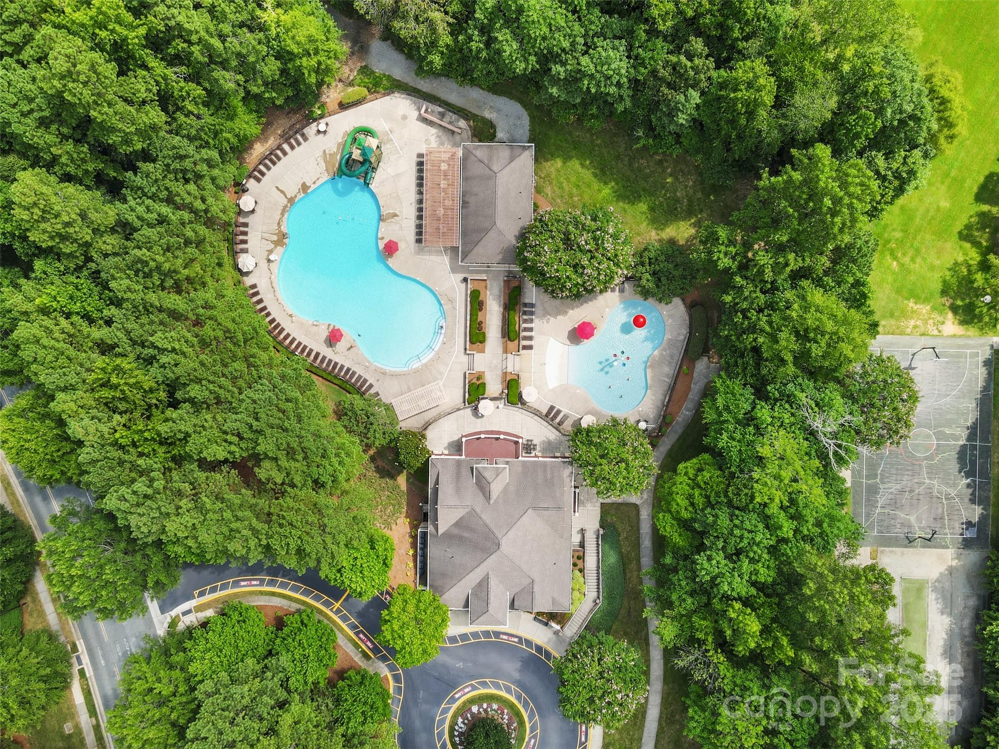 9752 Waltham Court