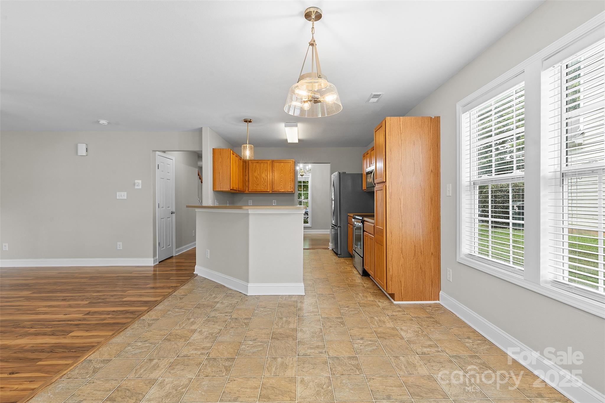 9752 Waltham Court