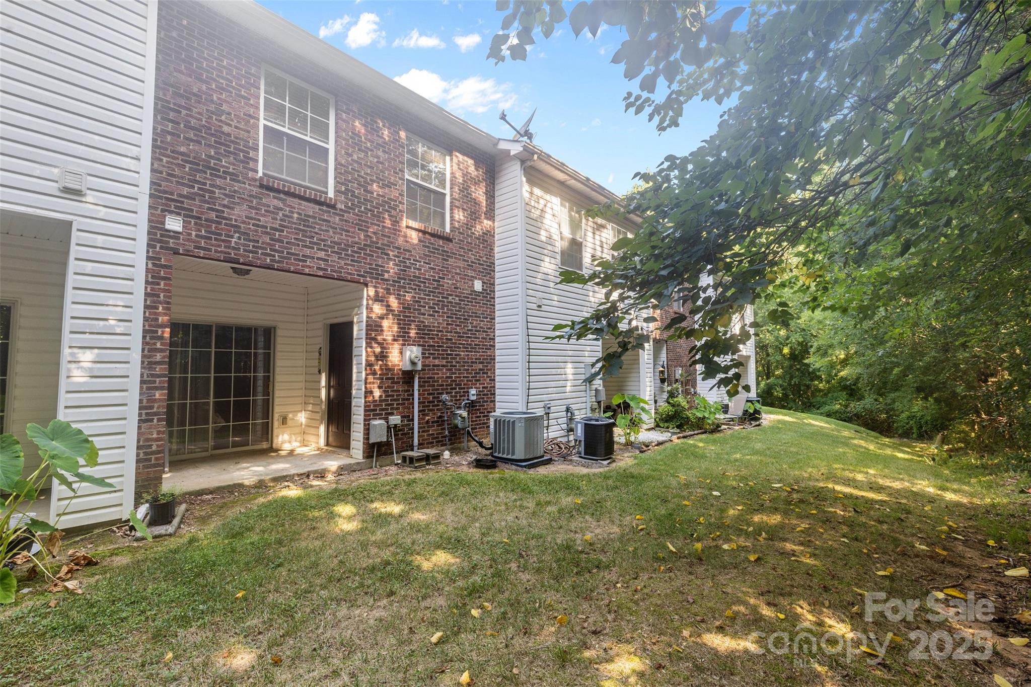 2476 Ryerson Court
