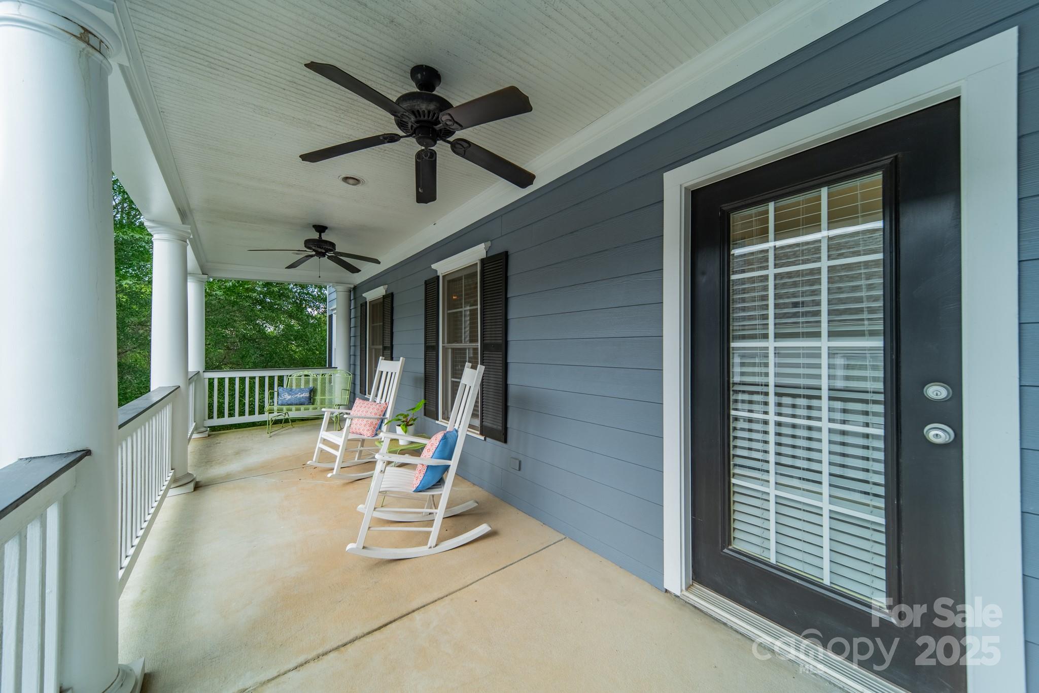 720 Shady Grove Crossing