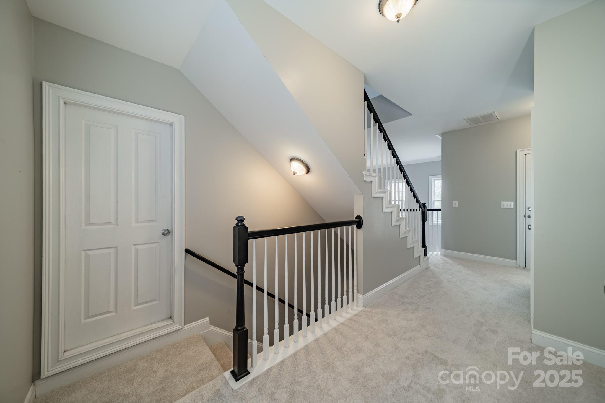 720 Shady Grove Crossing