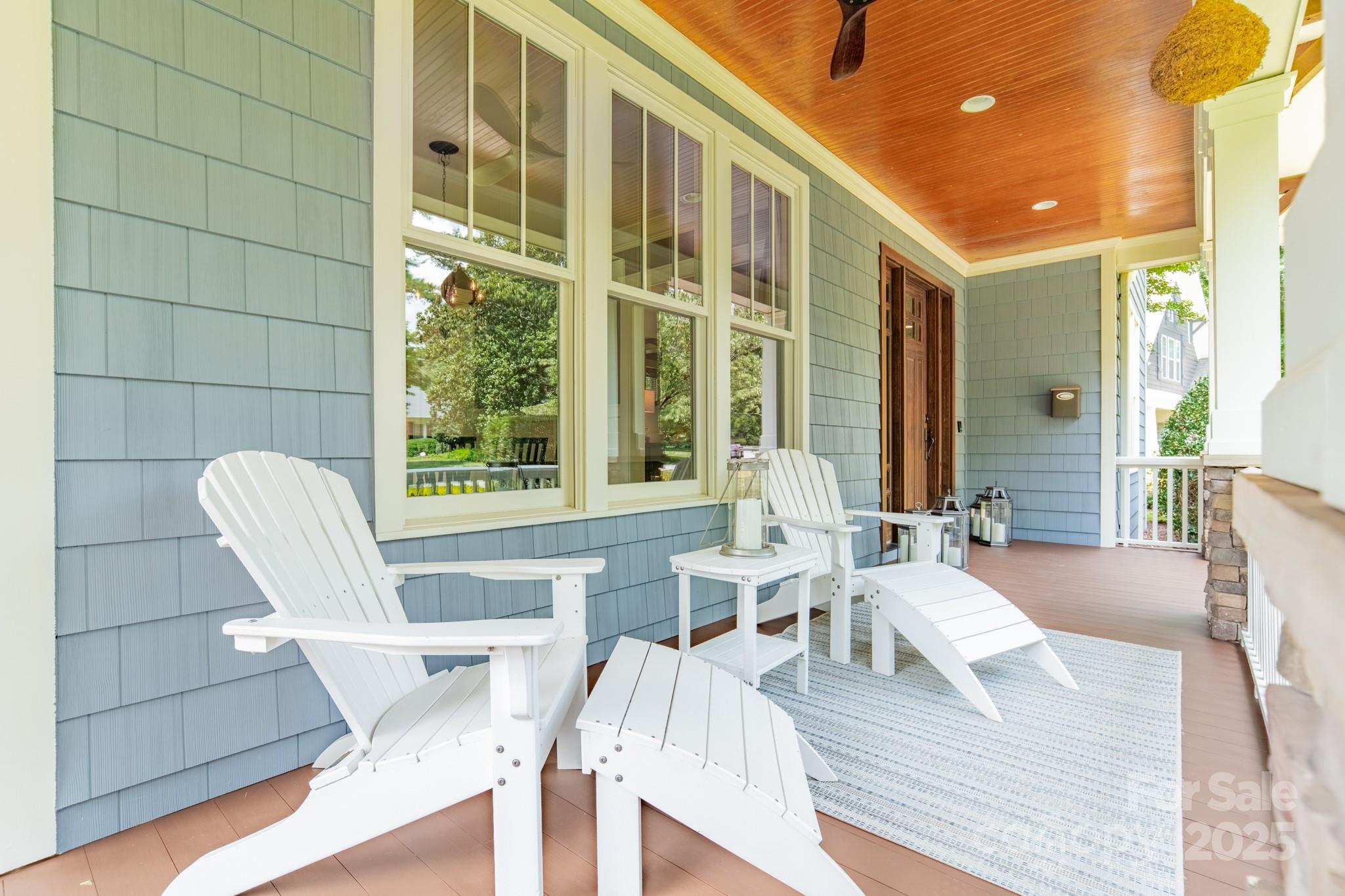 301 N Canterbury Road