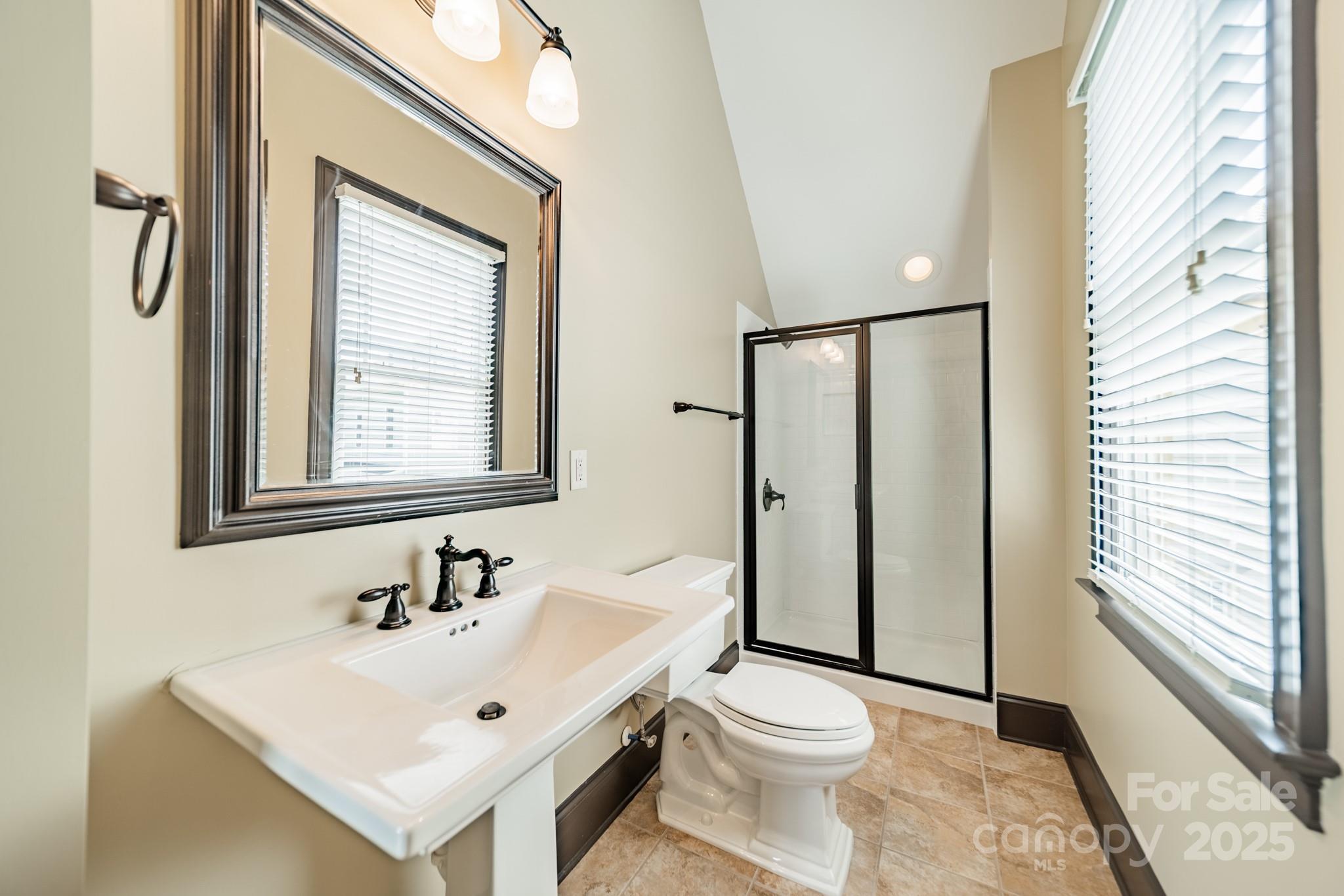 406 Bullfinch Bend