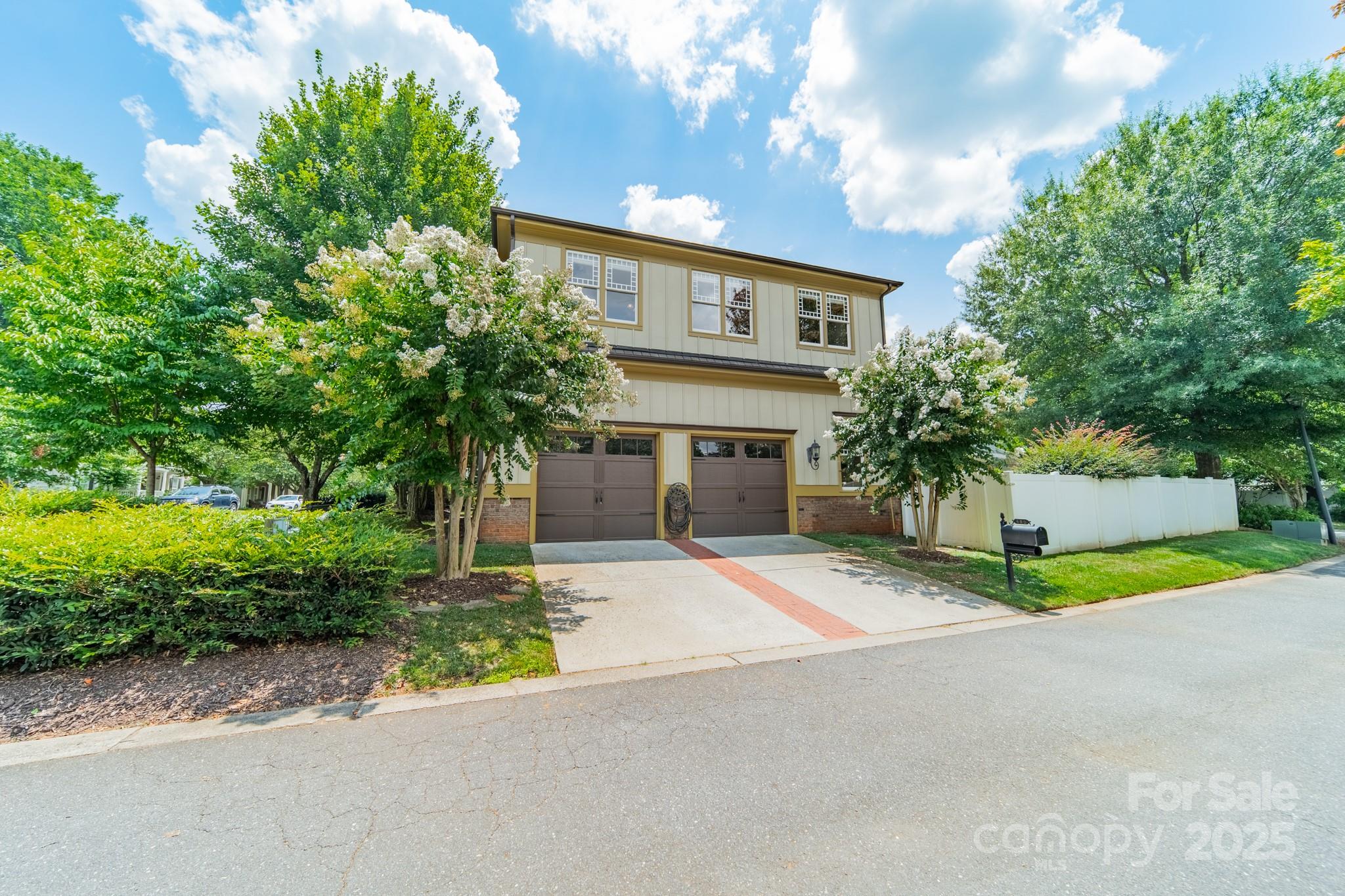 406 Bullfinch Bend