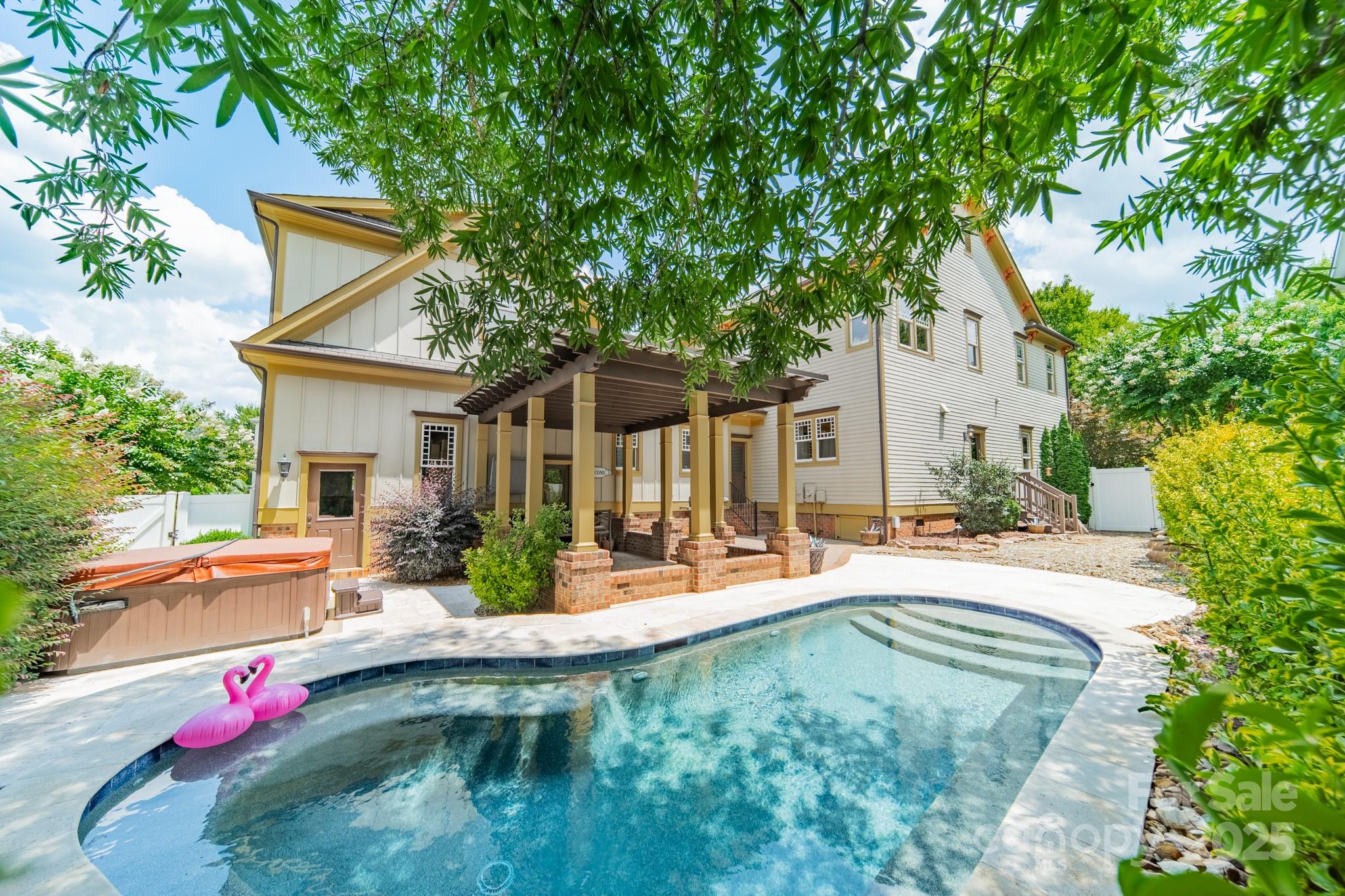 406 Bullfinch Bend