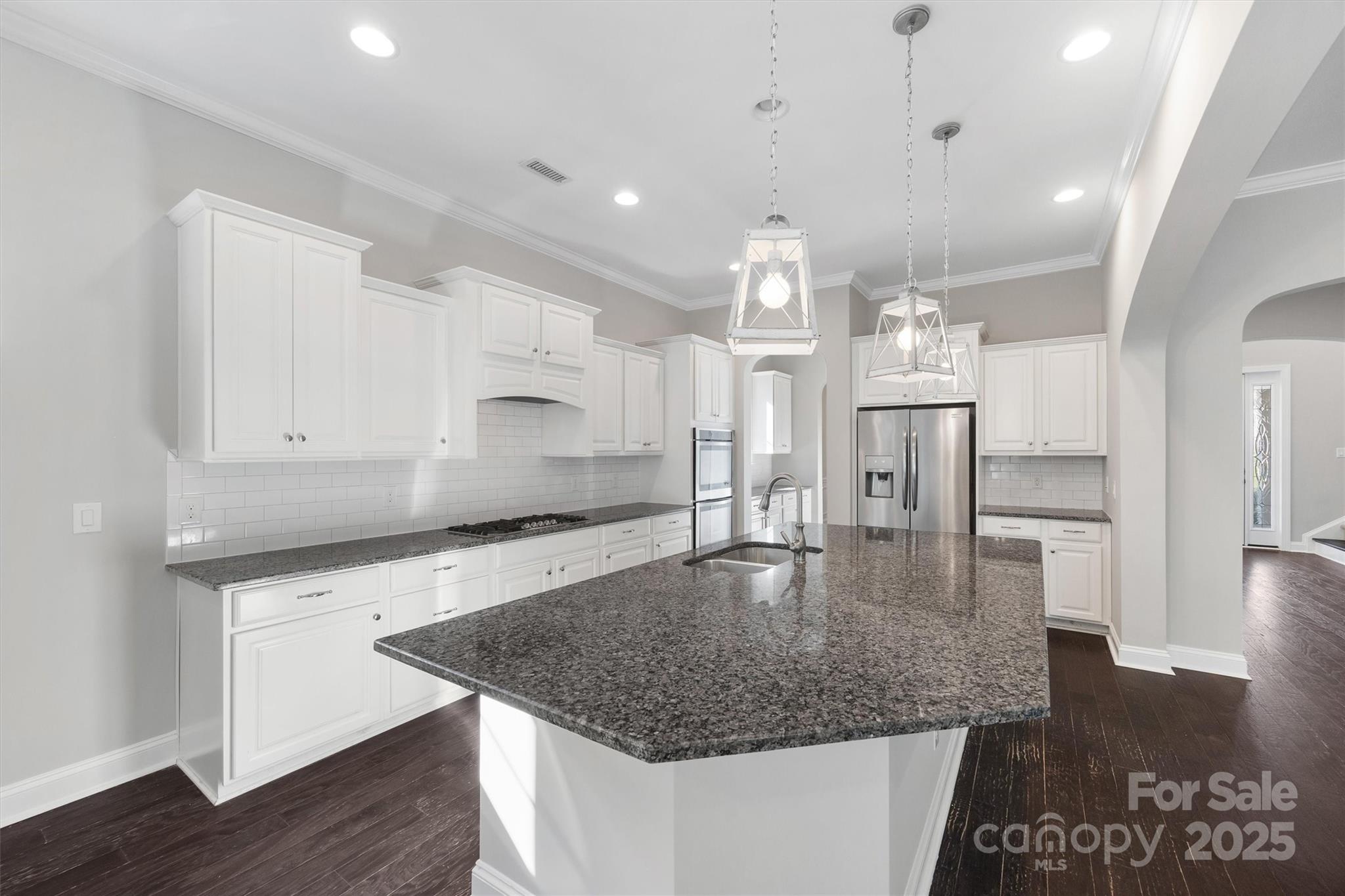 273 Monteray Oaks Circle