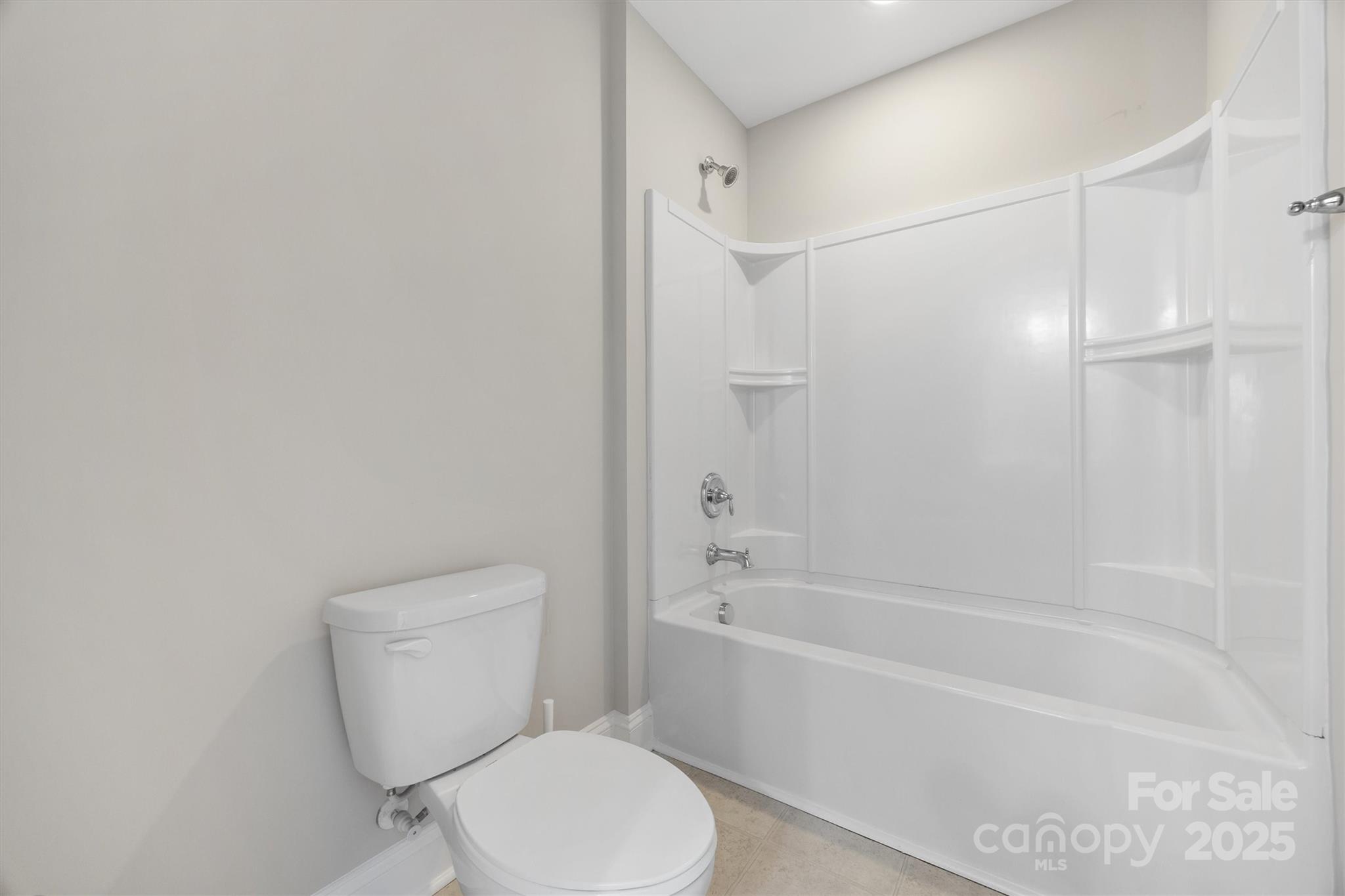 273 Monteray Oaks Circle