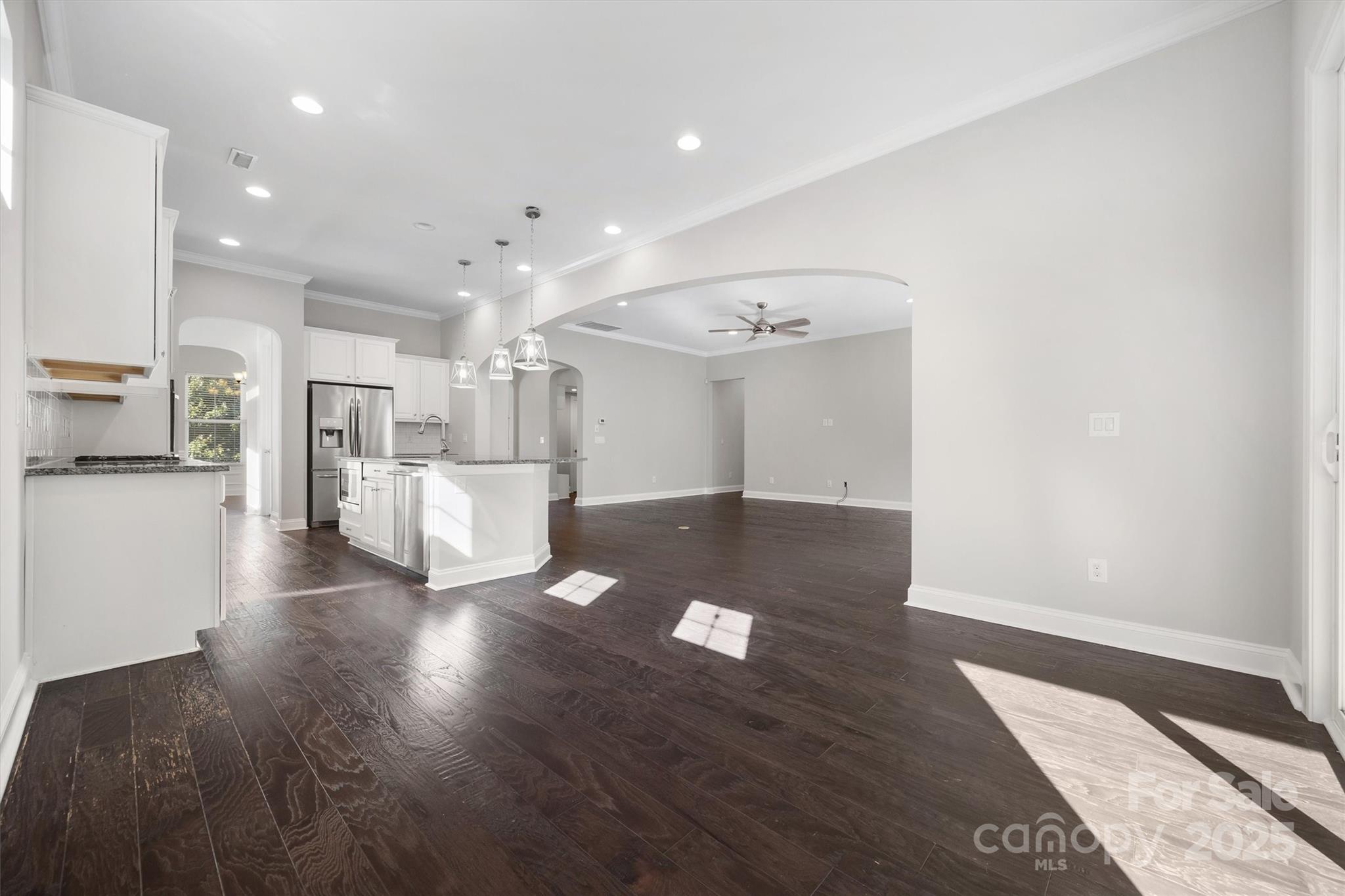 273 Monteray Oaks Circle