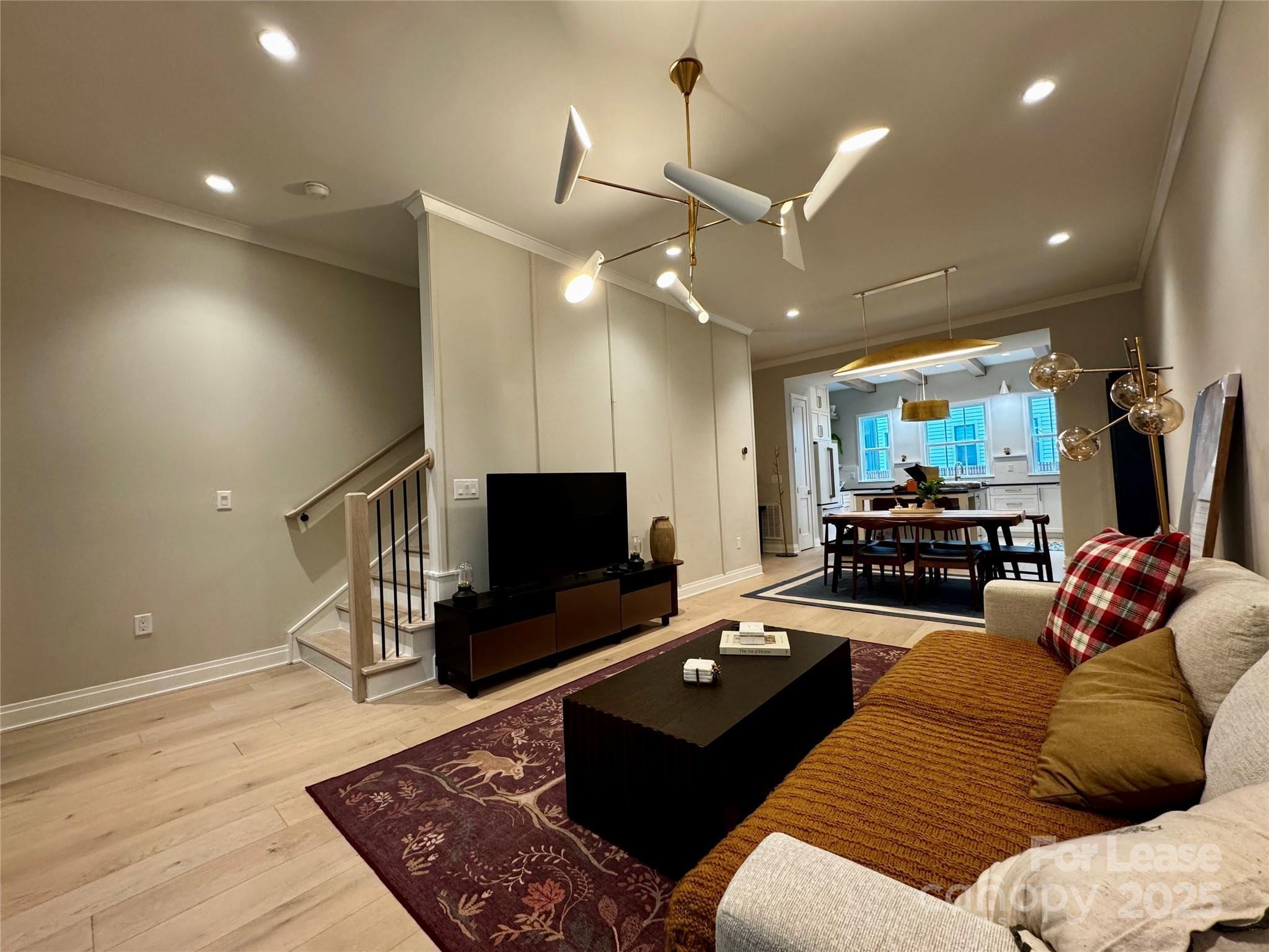 4121 Selwyn Walk Court