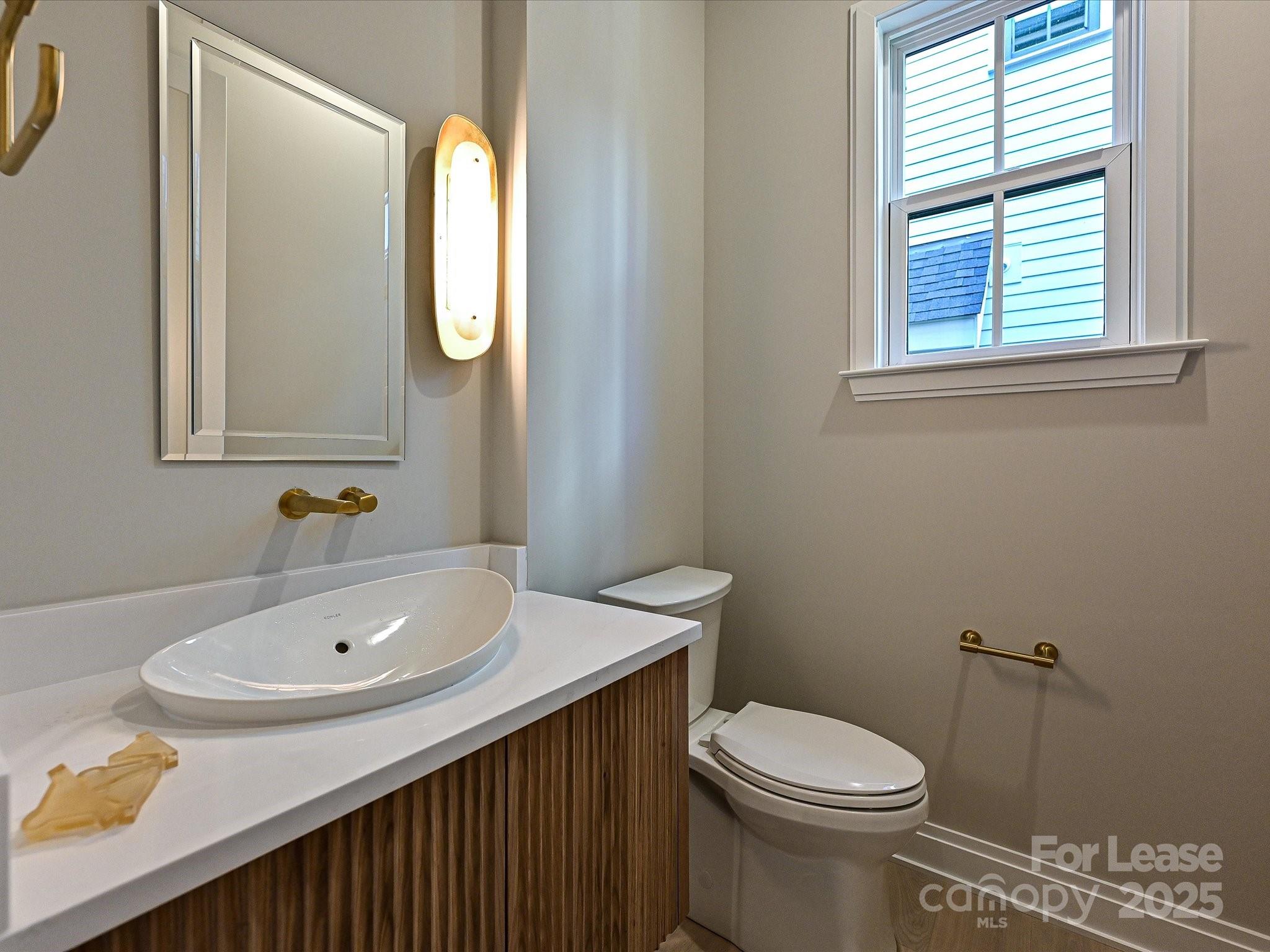 4121 Selwyn Walk Court