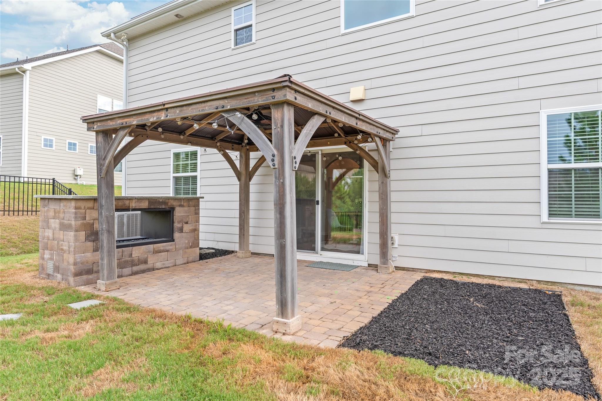 16726 Cozy Cove Road