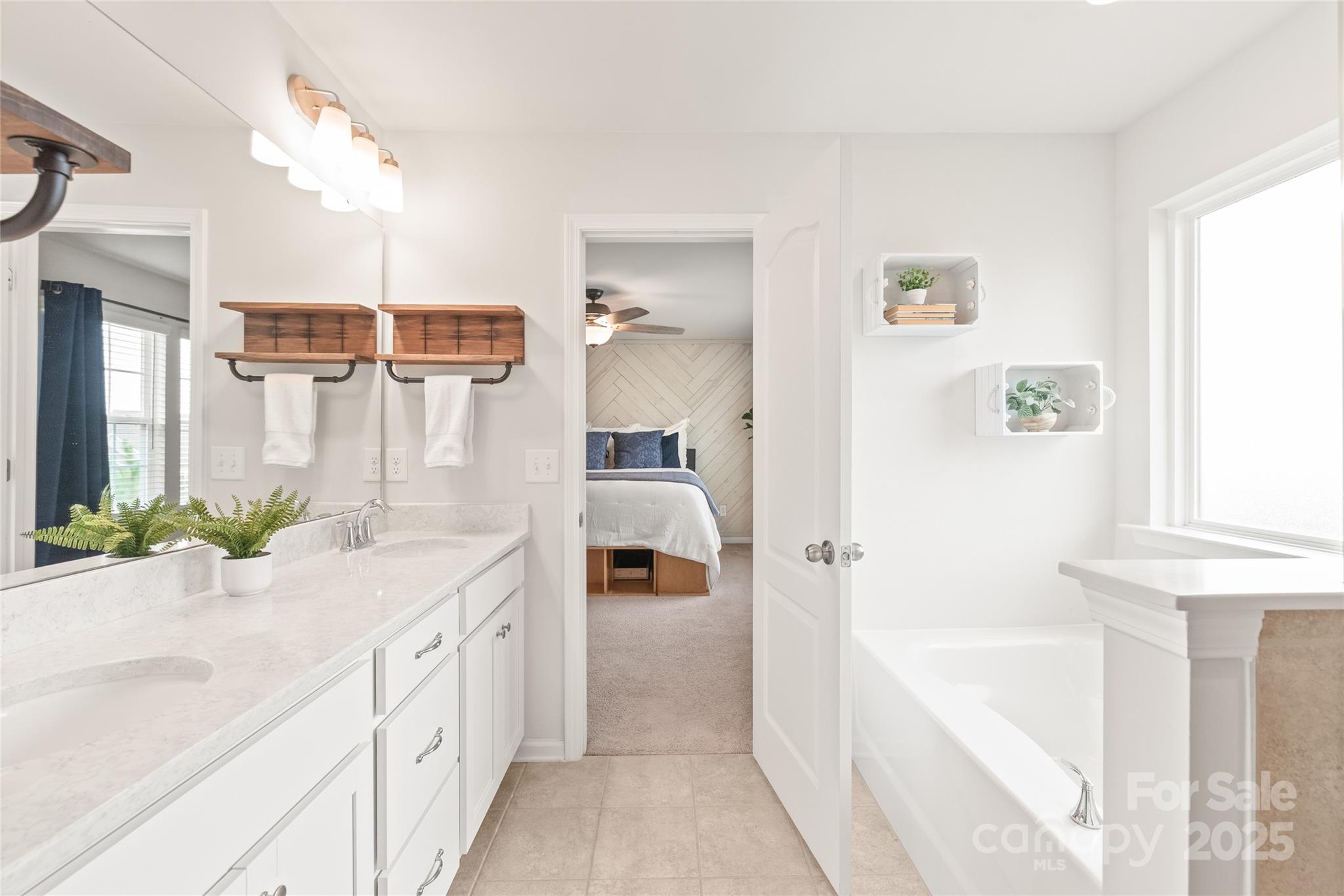 16726 Cozy Cove Road