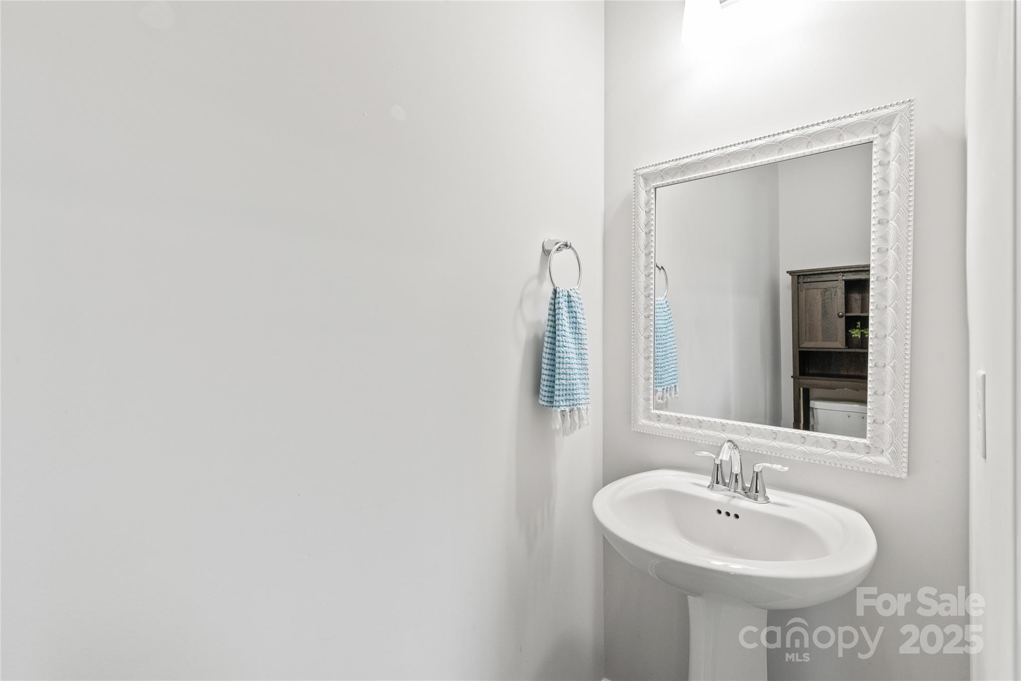 16726 Cozy Cove Road