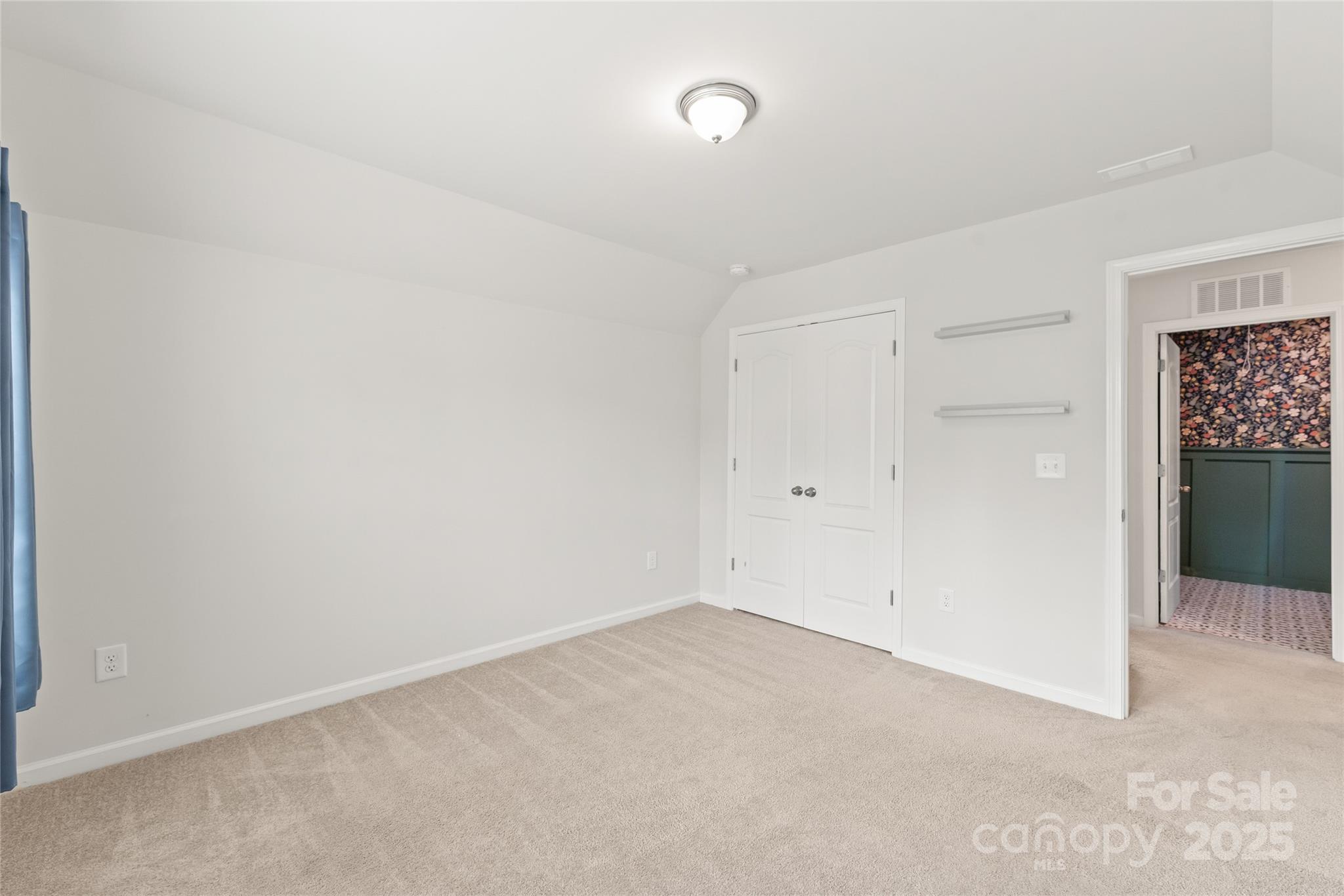 16726 Cozy Cove Road