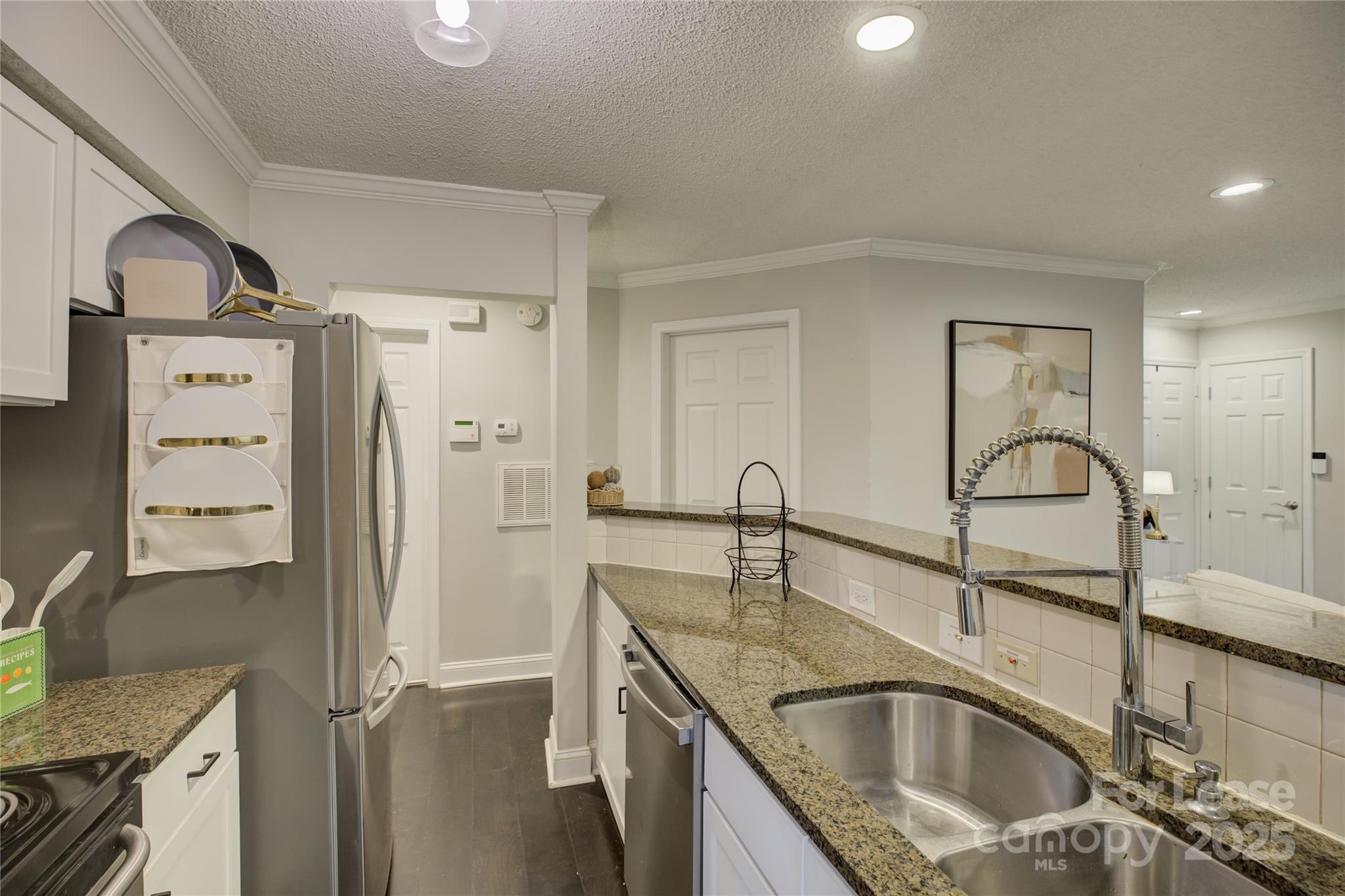2506 Cranbrook Lane Unit: 1