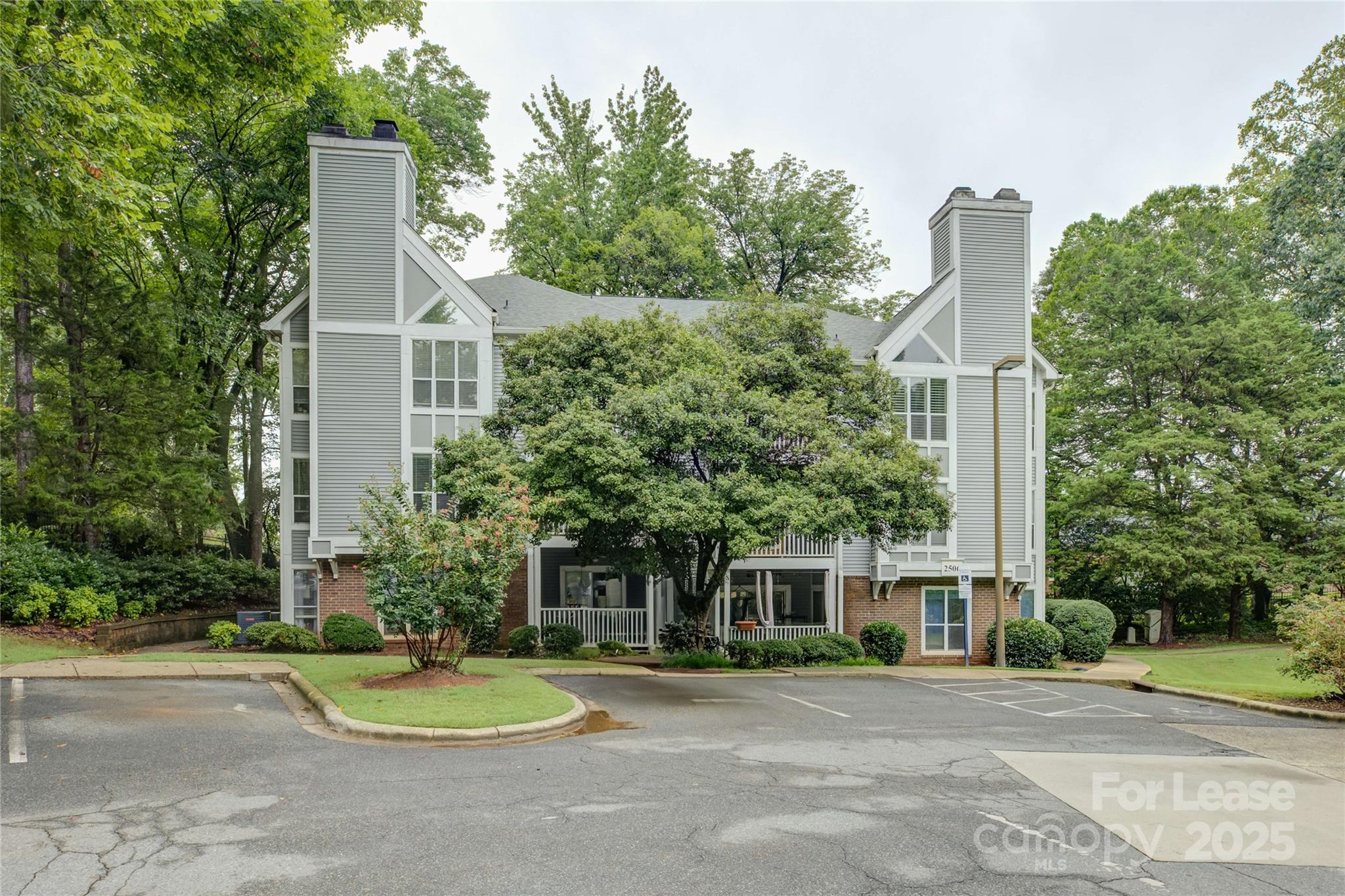 2506 Cranbrook Lane Unit: 1