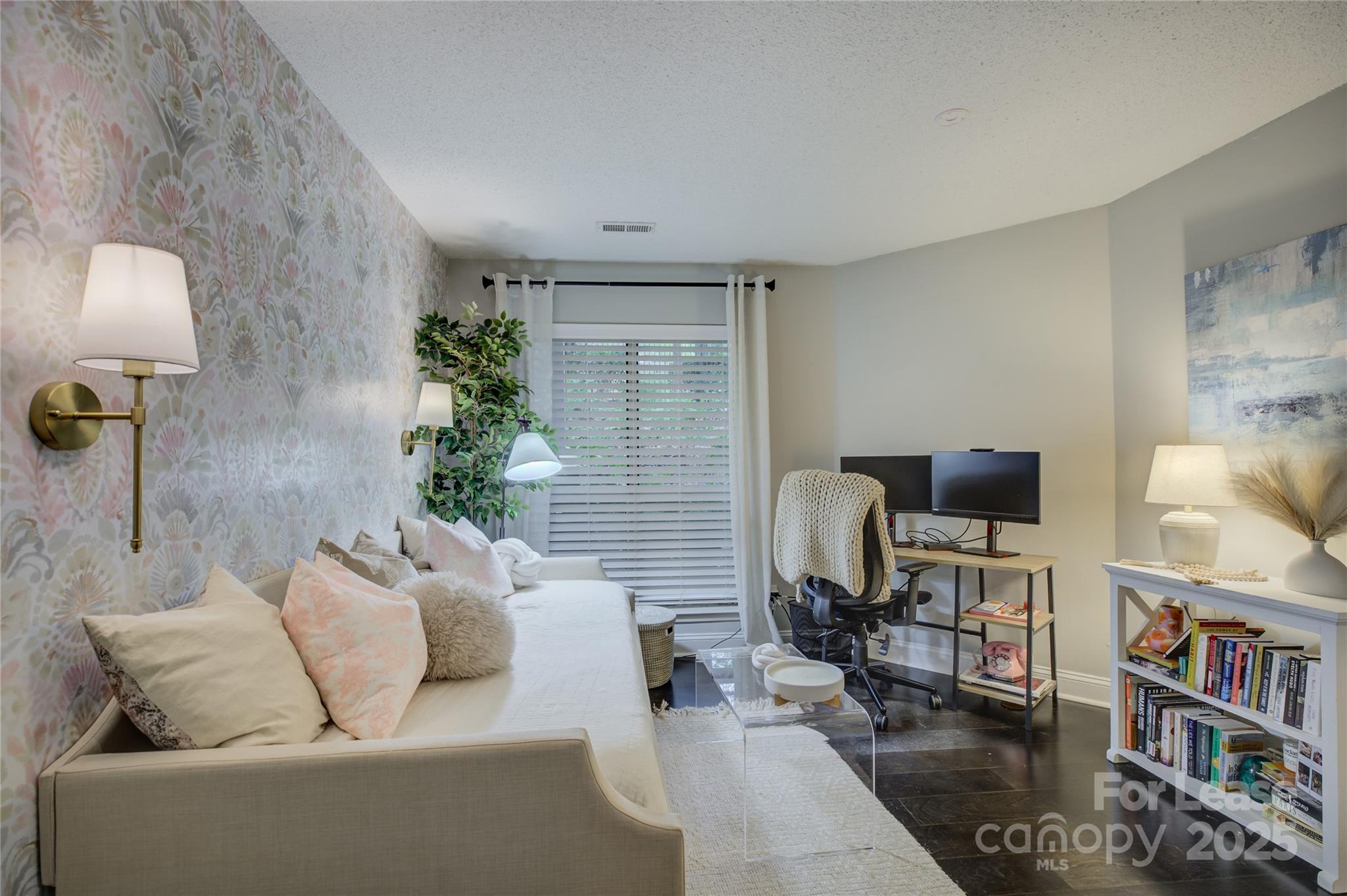 2506 Cranbrook Lane Unit: 1