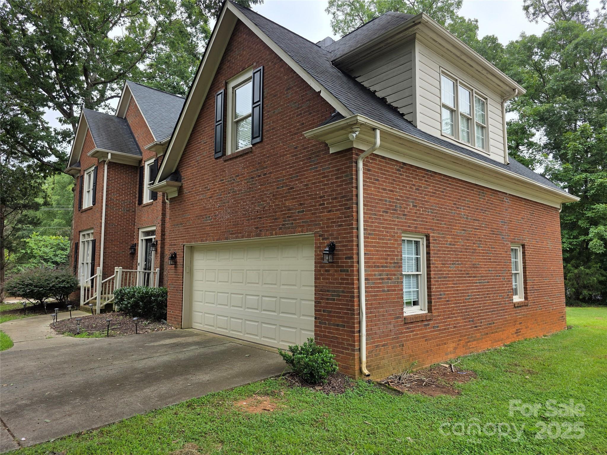 11550 Falling Leaves Drive