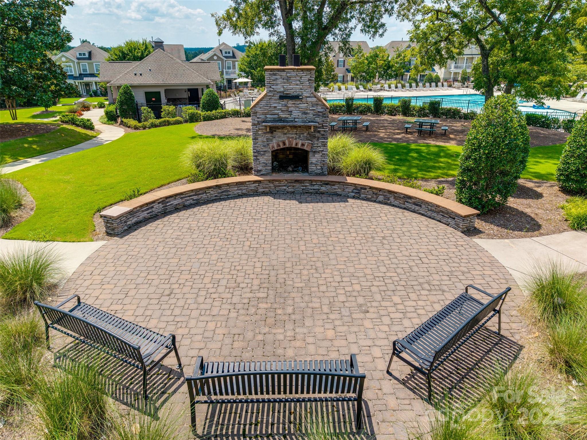 6249 Cloverdale Drive