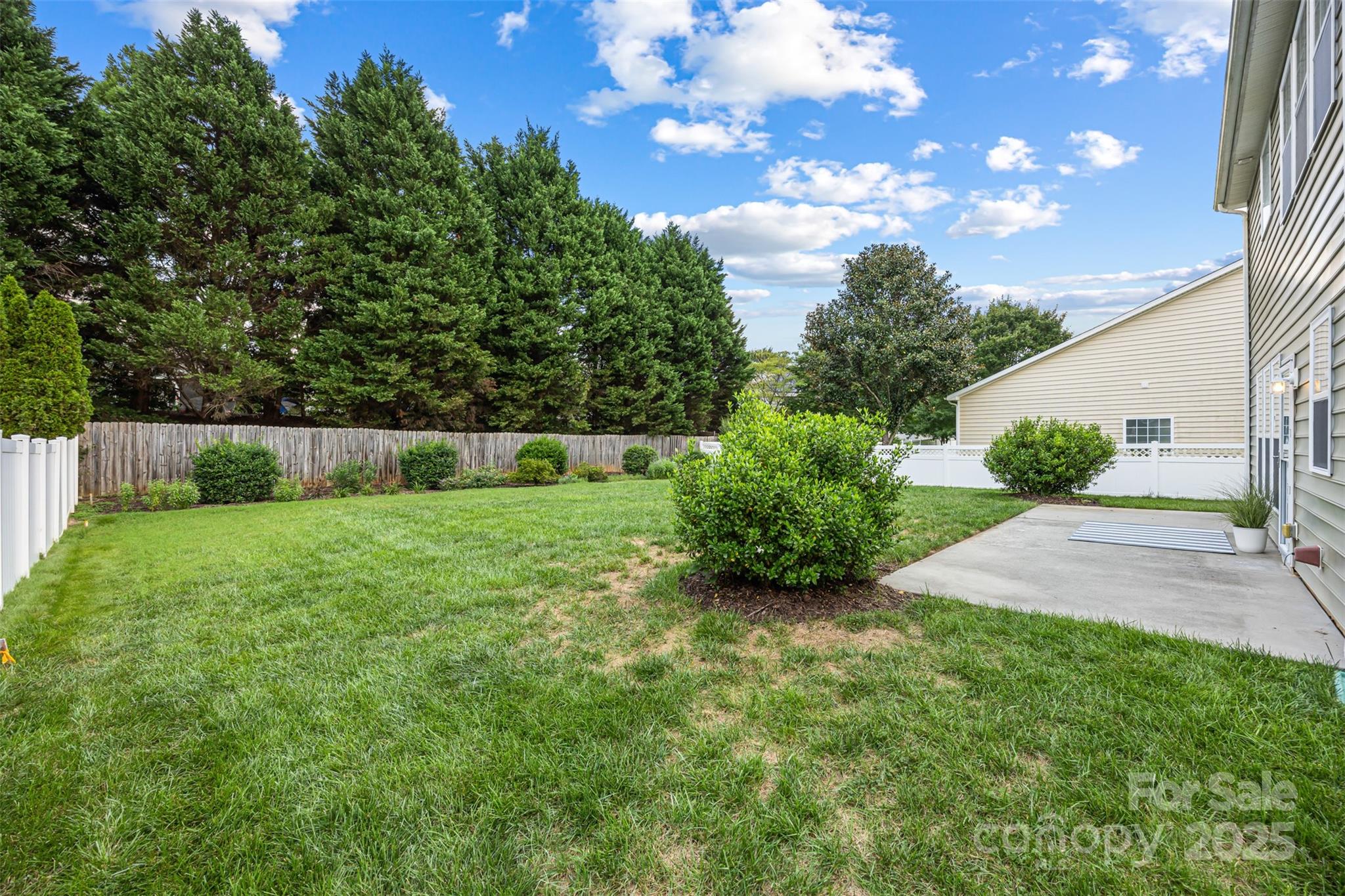 317 Sand Paver Way