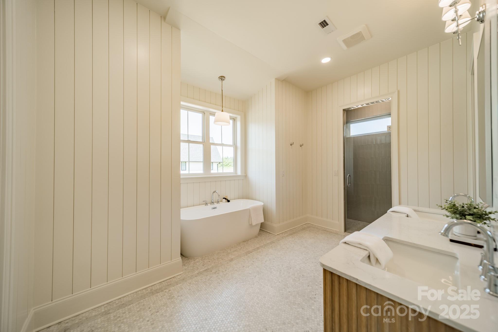 2346 Bridgewater Road Unit: 7