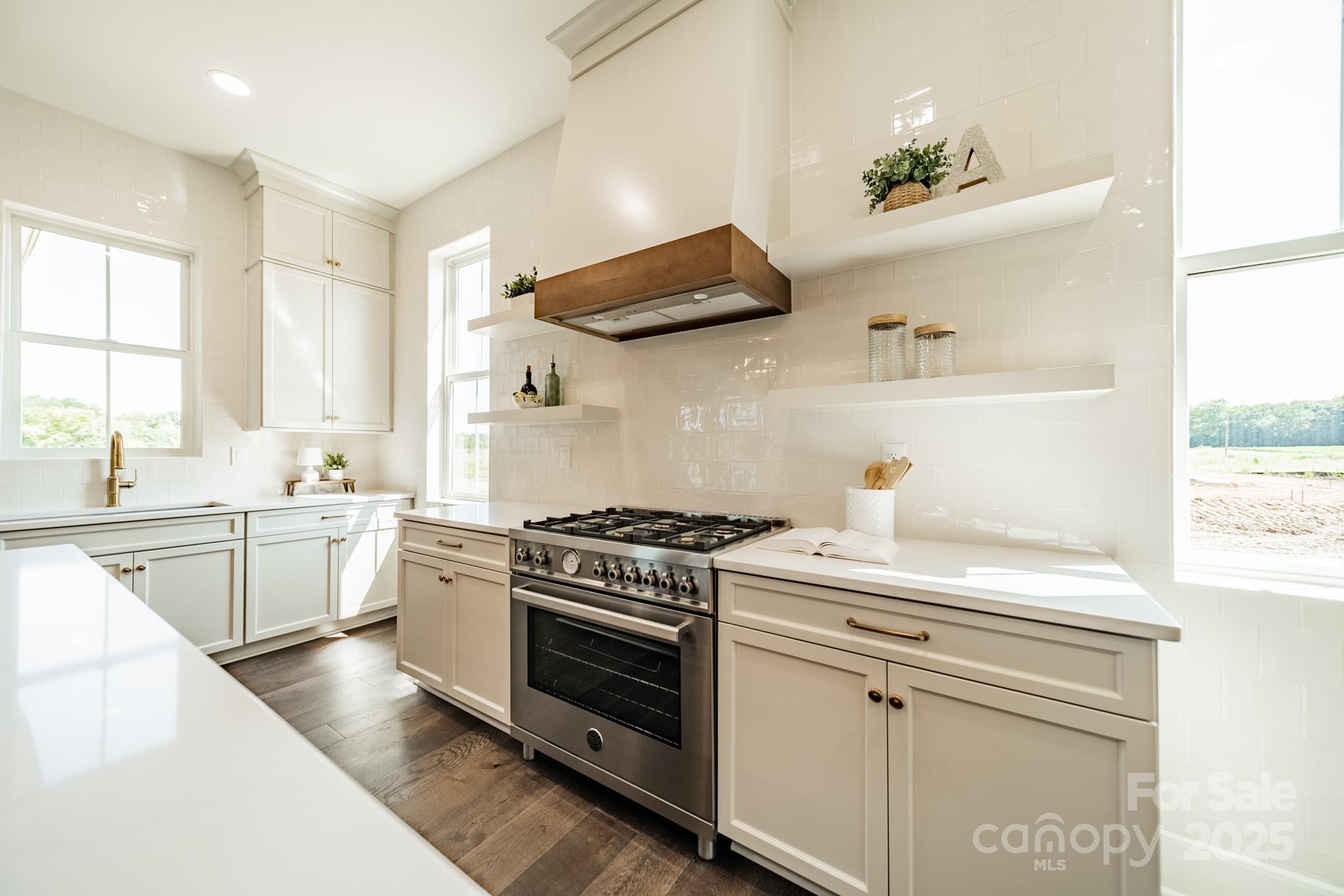 2346 Bridgewater Road Unit: 7