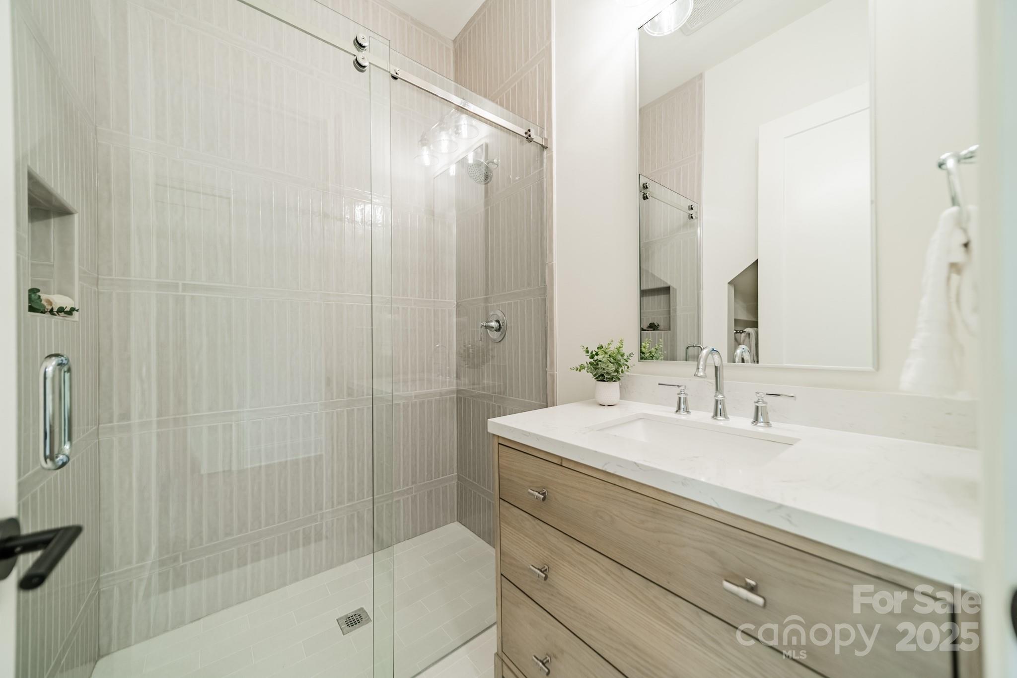 2346 Bridgewater Road Unit: 7