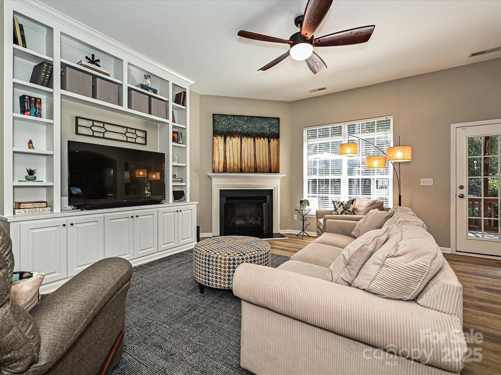 8216 Chatsworth Drive