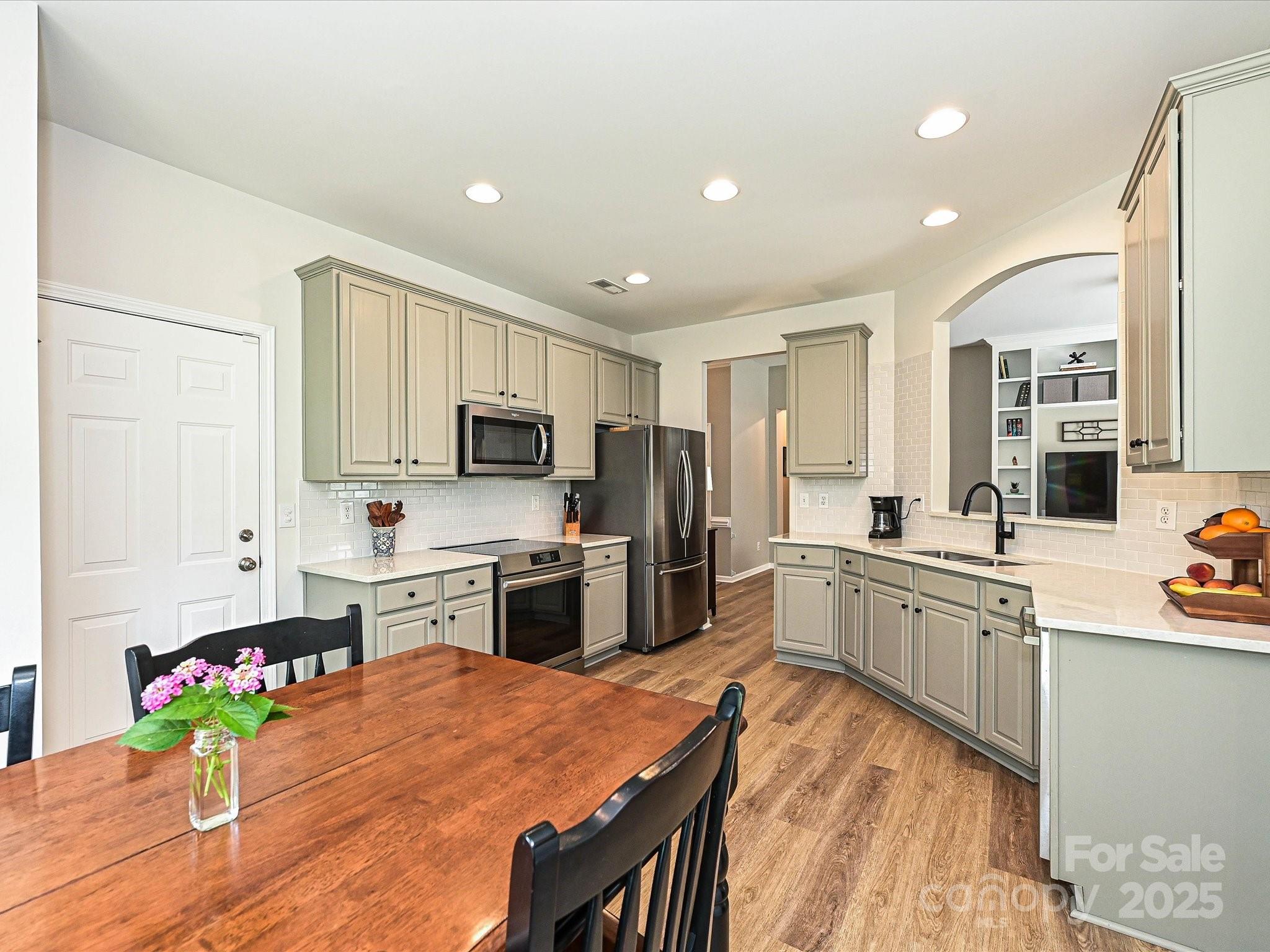 8216 Chatsworth Drive