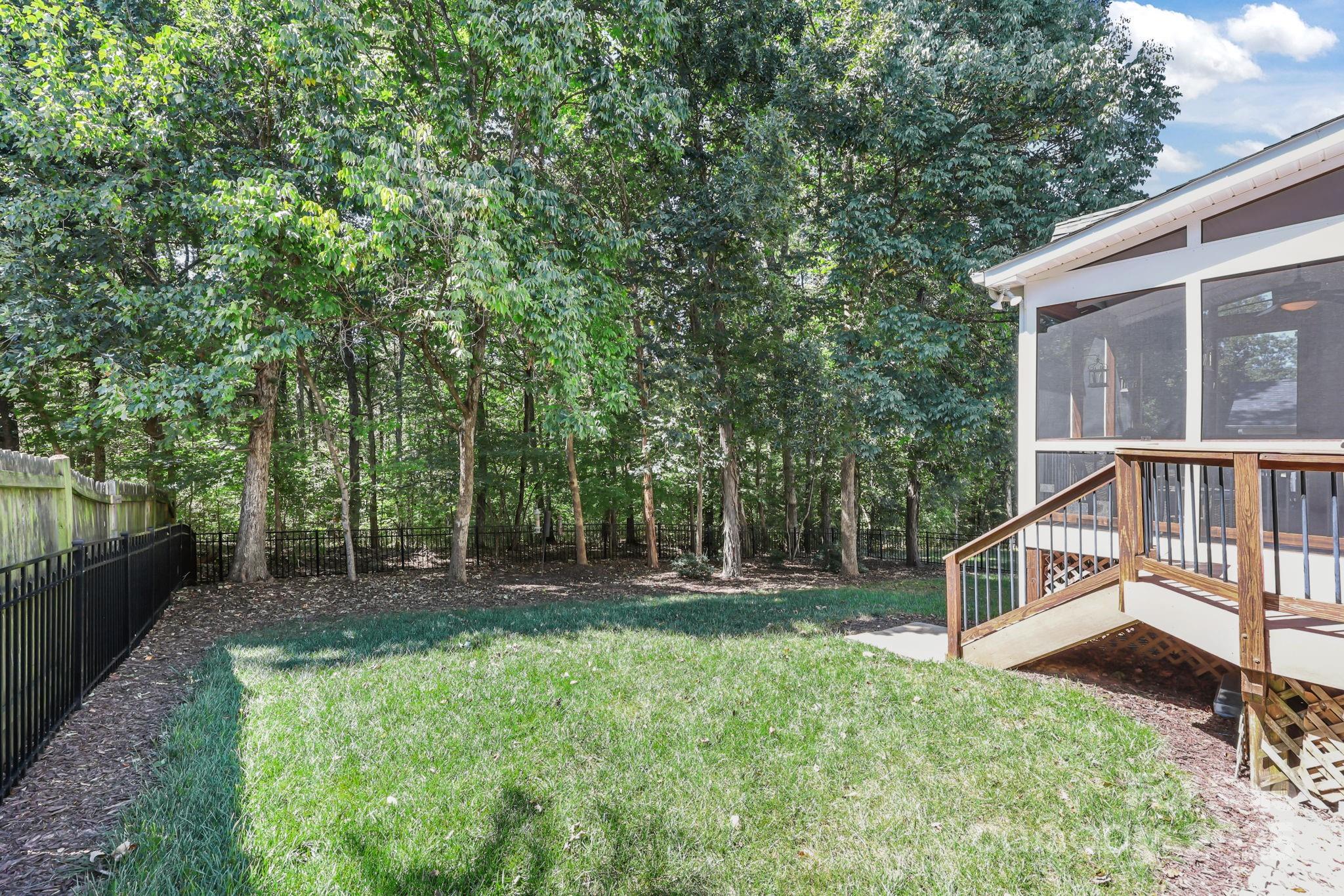 1154 Elrond Drive NW