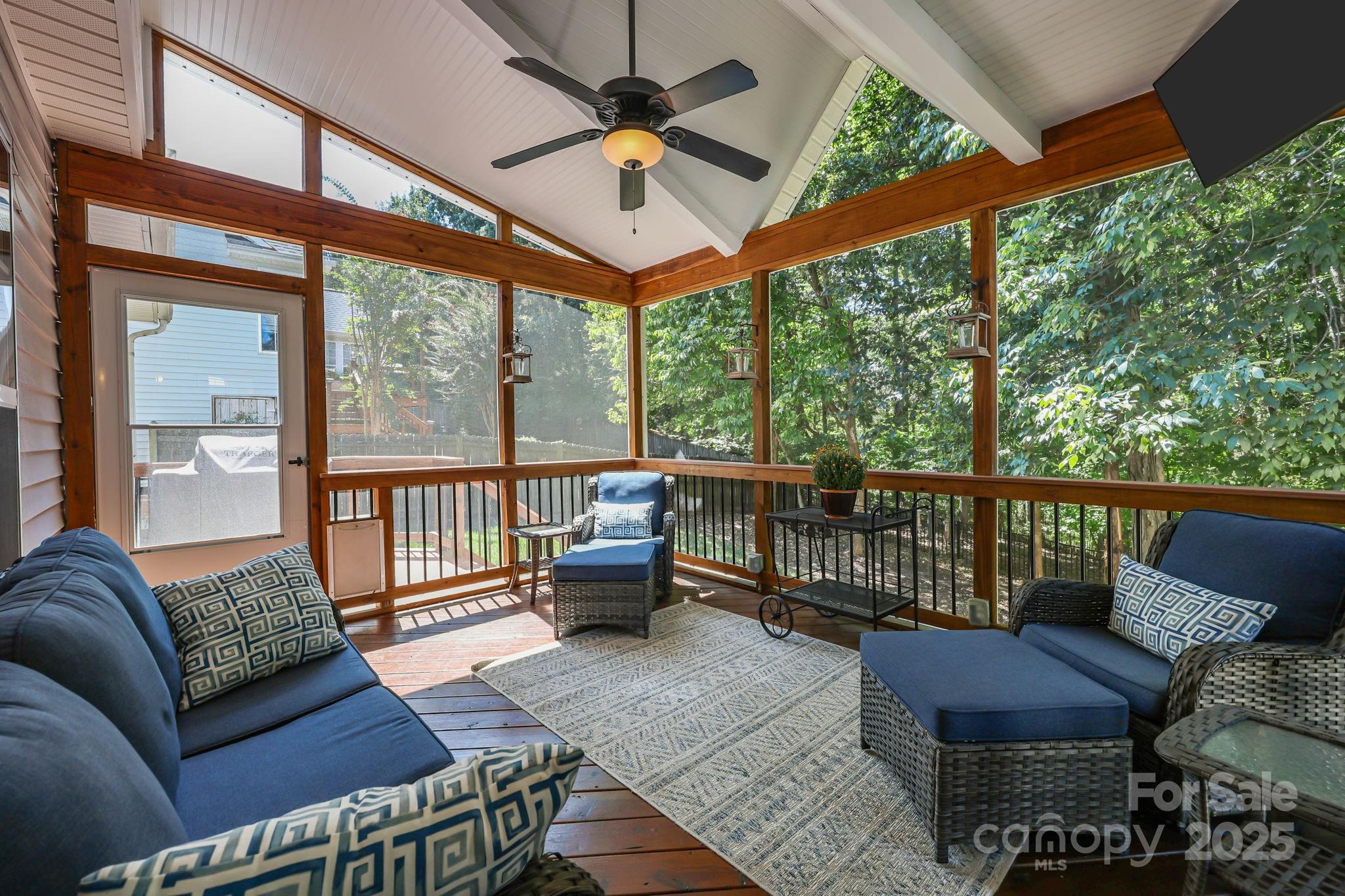 1154 Elrond Drive NW