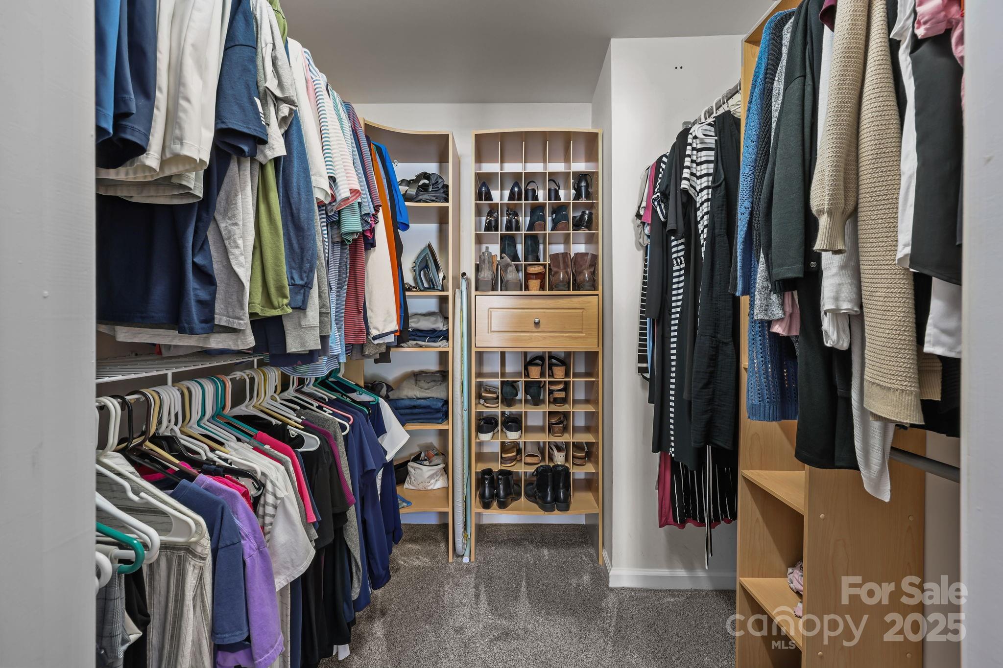 1154 Elrond Drive NW