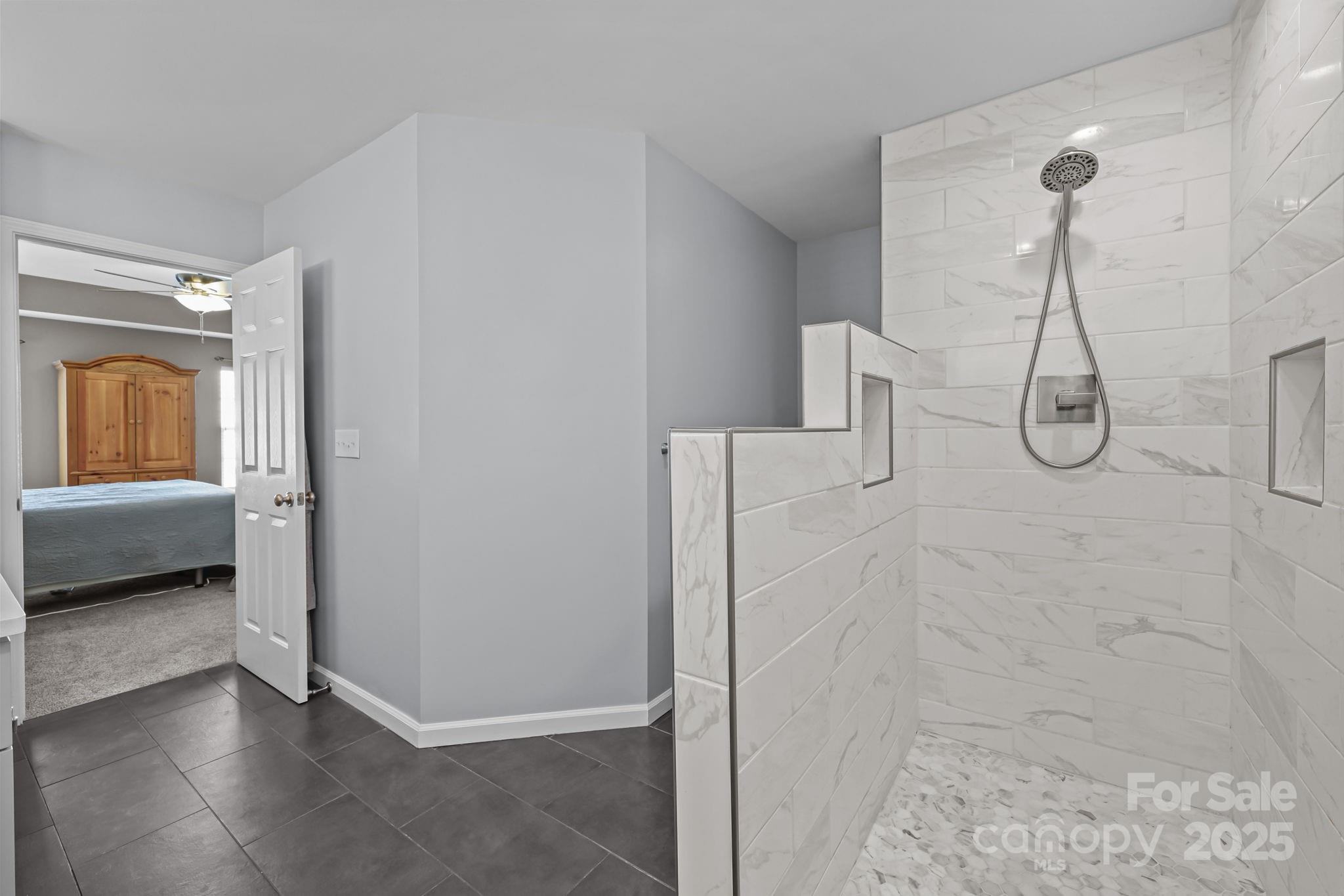 1154 Elrond Drive NW