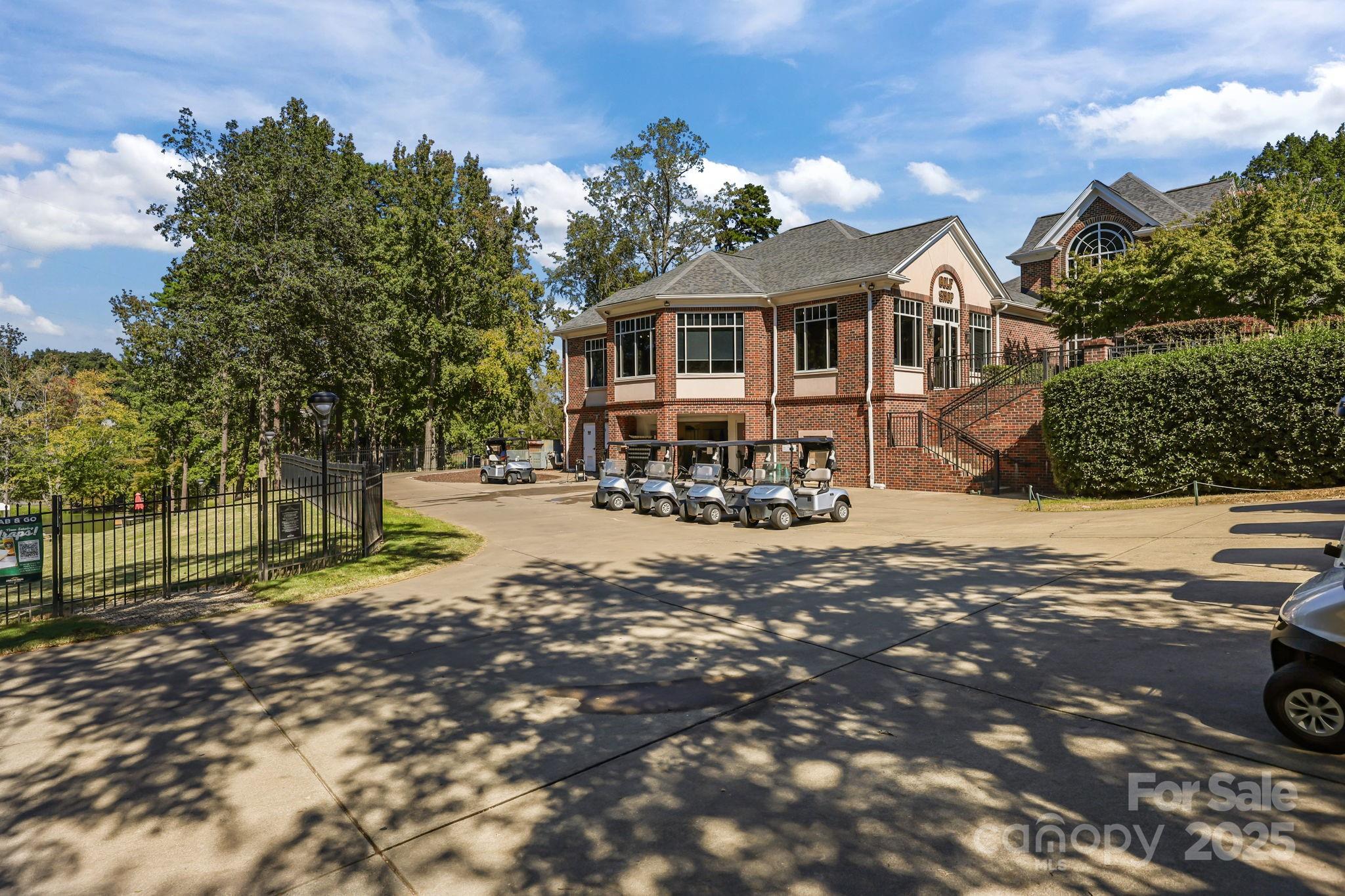 1154 Elrond Drive NW