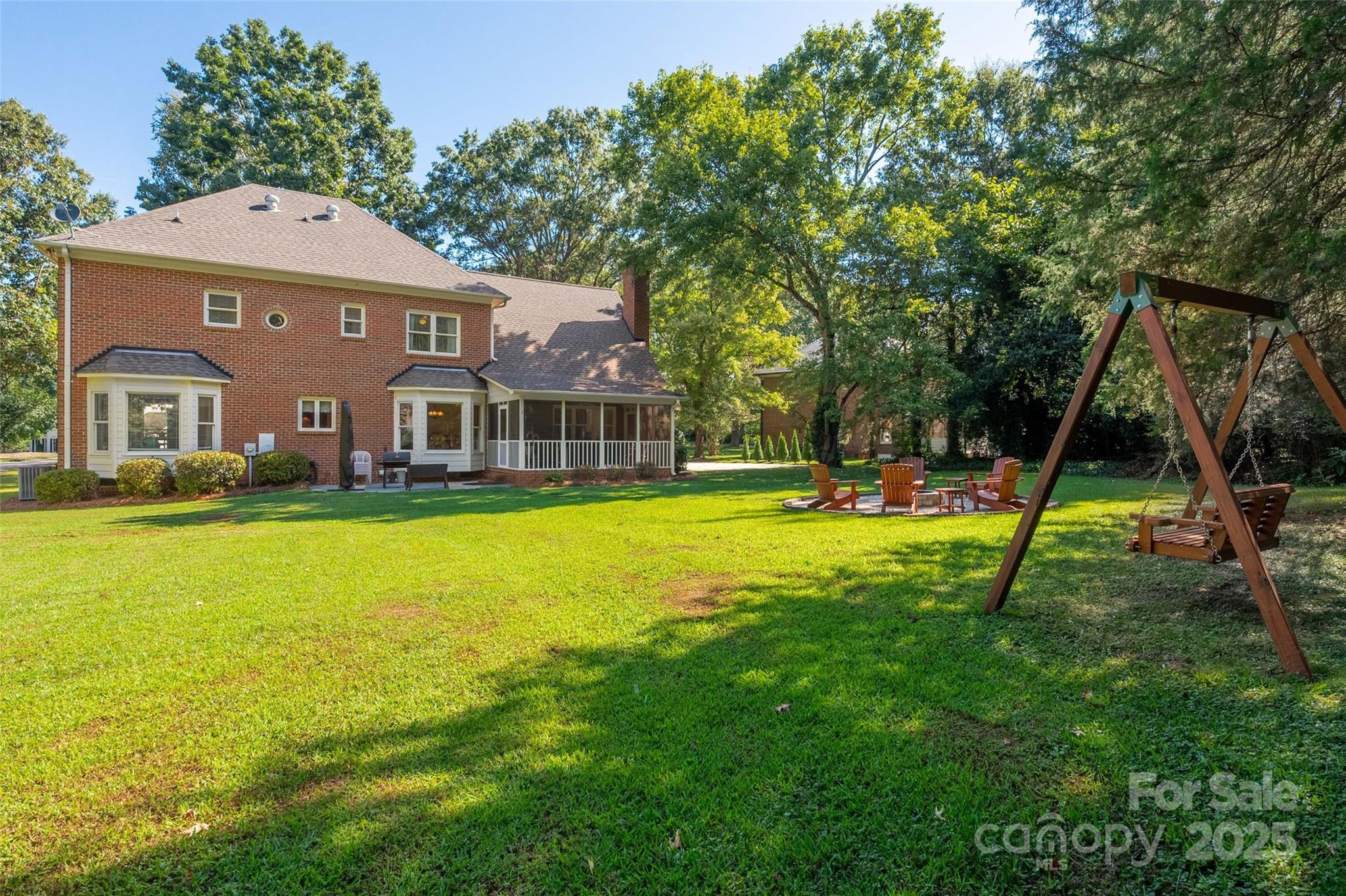 2332 Greenbrook Parkway