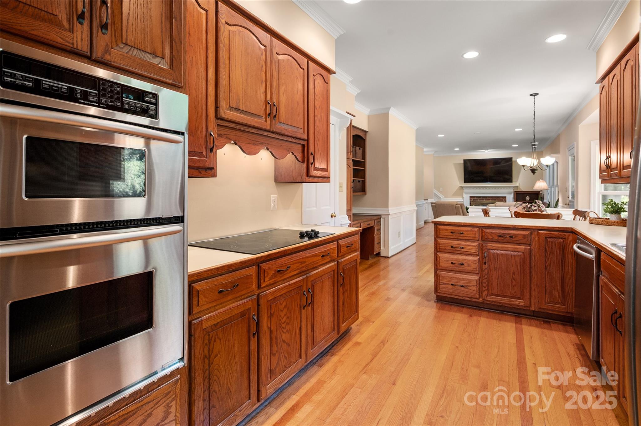 2332 Greenbrook Parkway