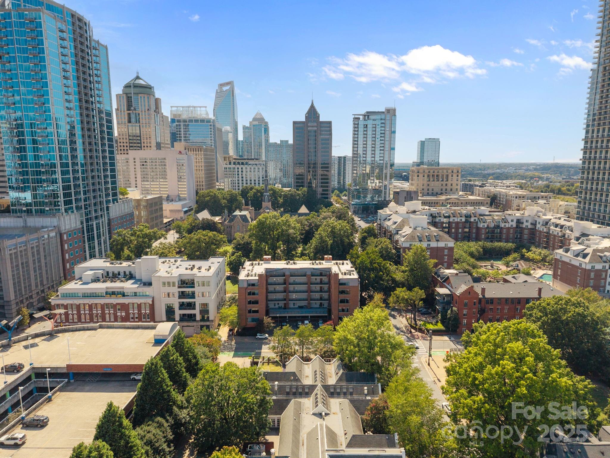 224 N Poplar Street Unit: 9