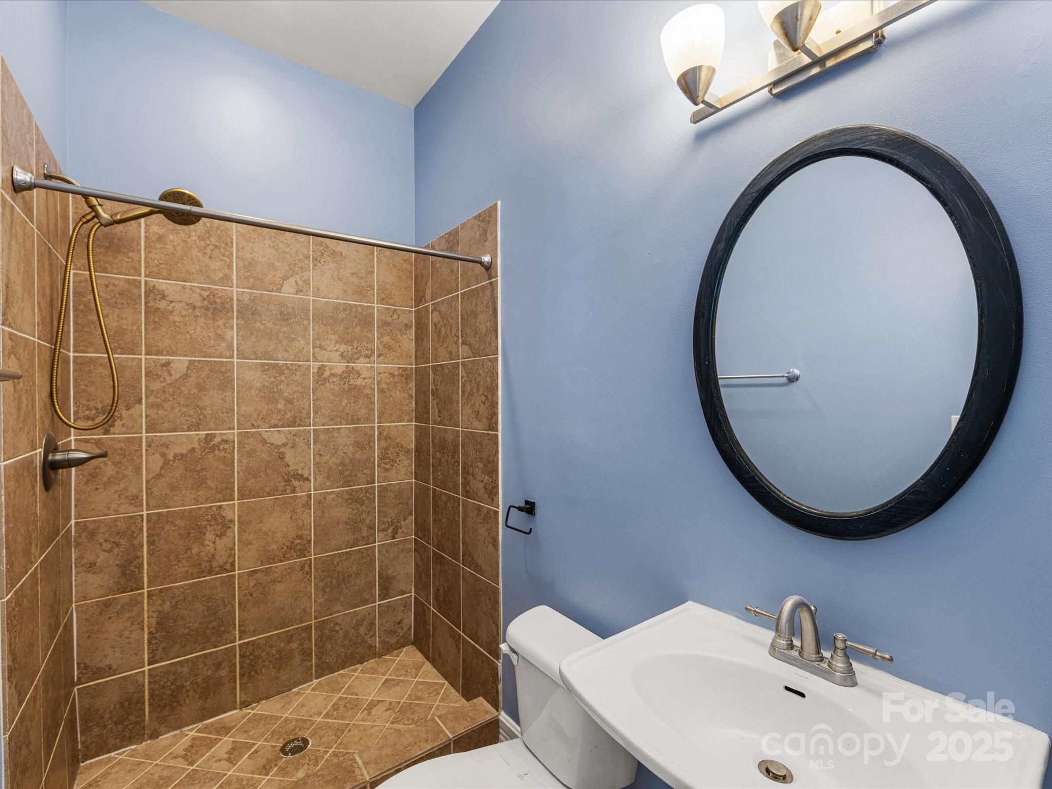 1320 Parkwood Avenue