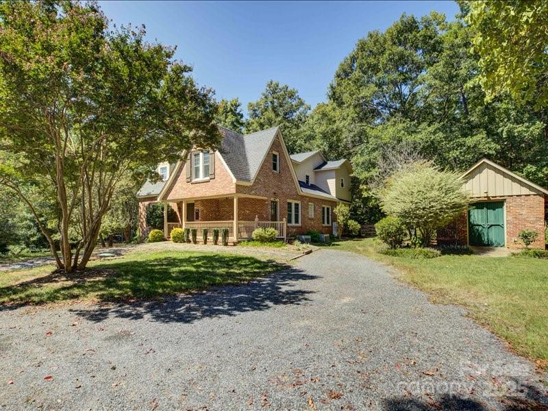 1950 Antler Drive