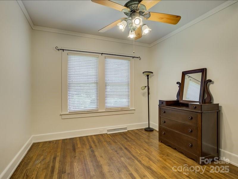 1950 Antler Drive