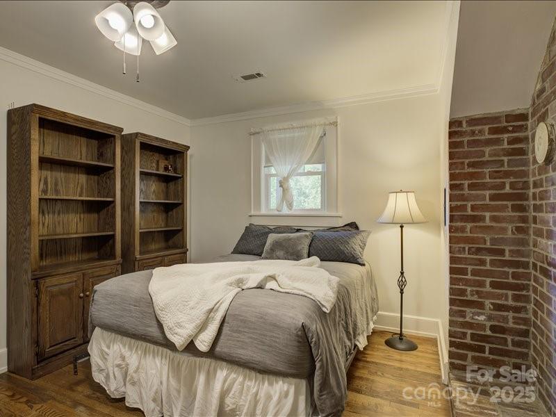 1950 Antler Drive