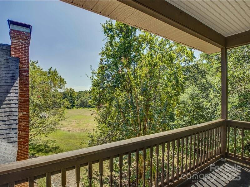 1950 Antler Drive