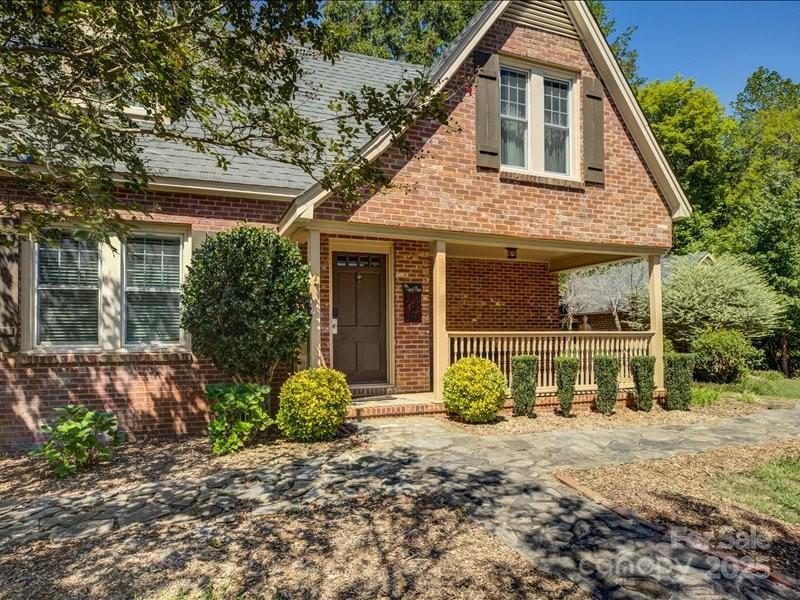 1950 Antler Drive