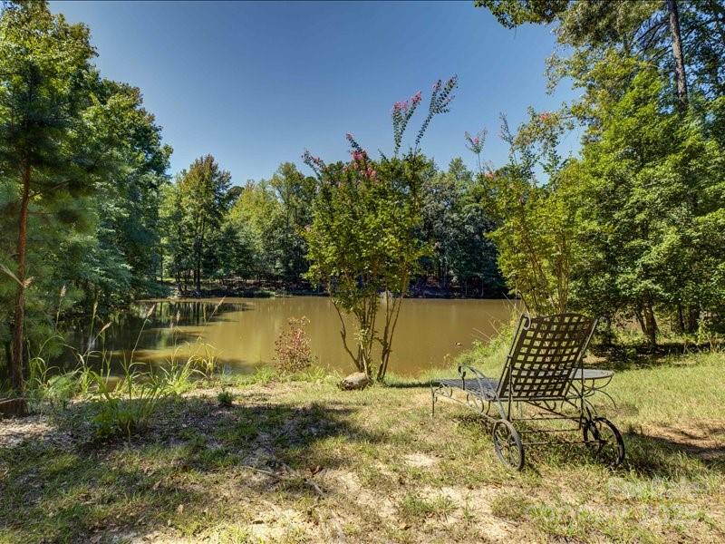 1950 Antler Drive