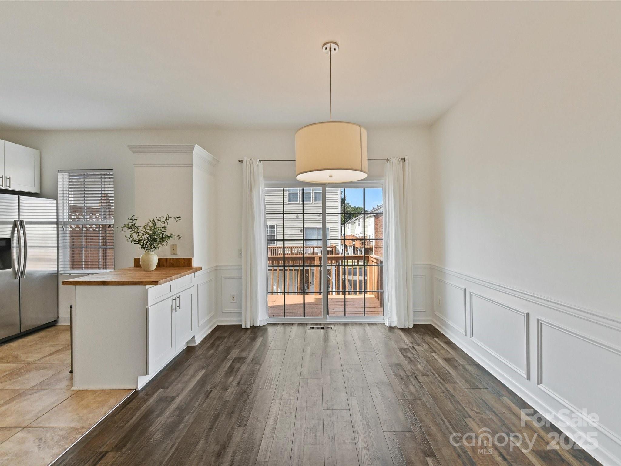 14130 Fitzroy Lane