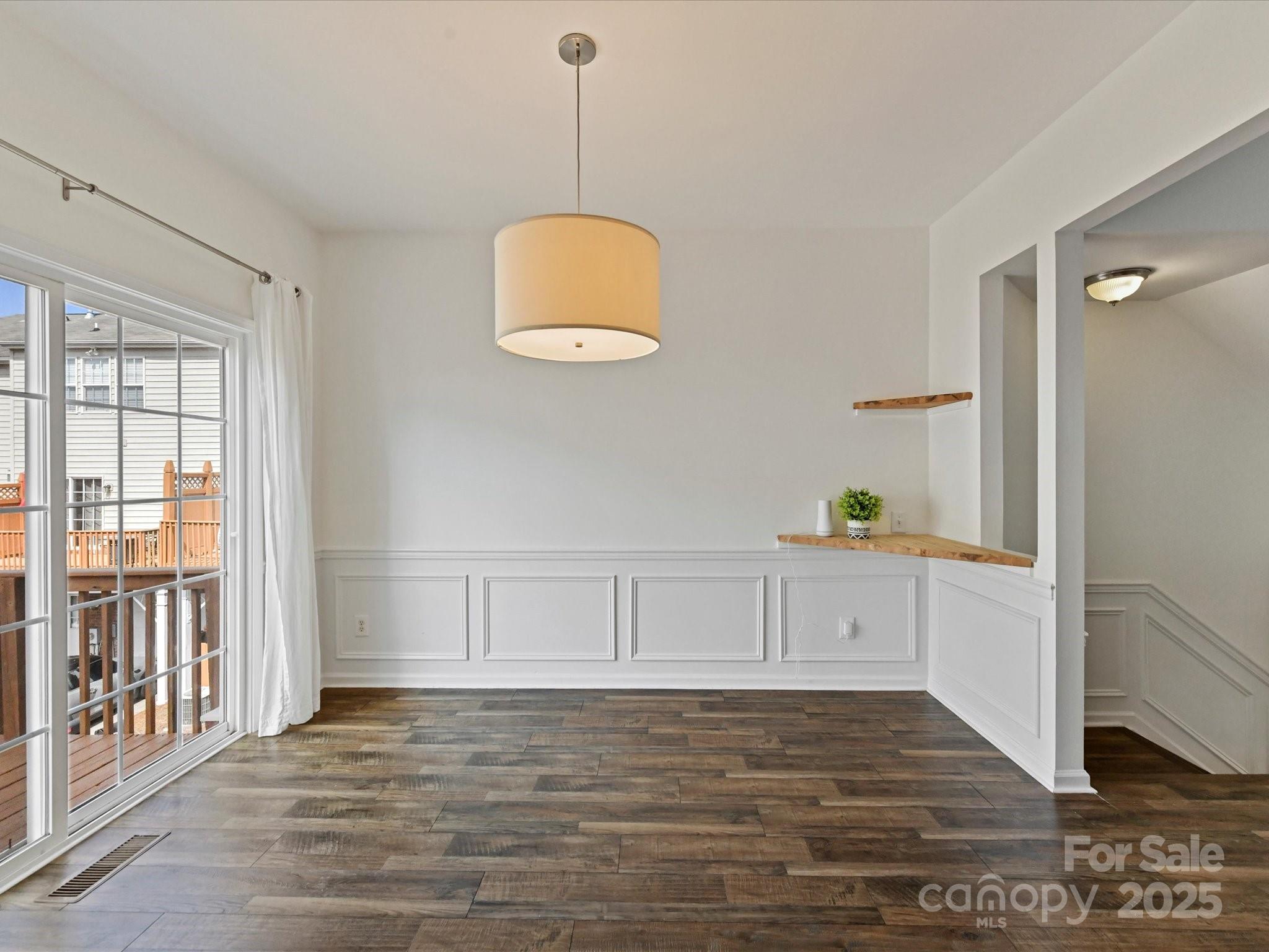 14130 Fitzroy Lane
