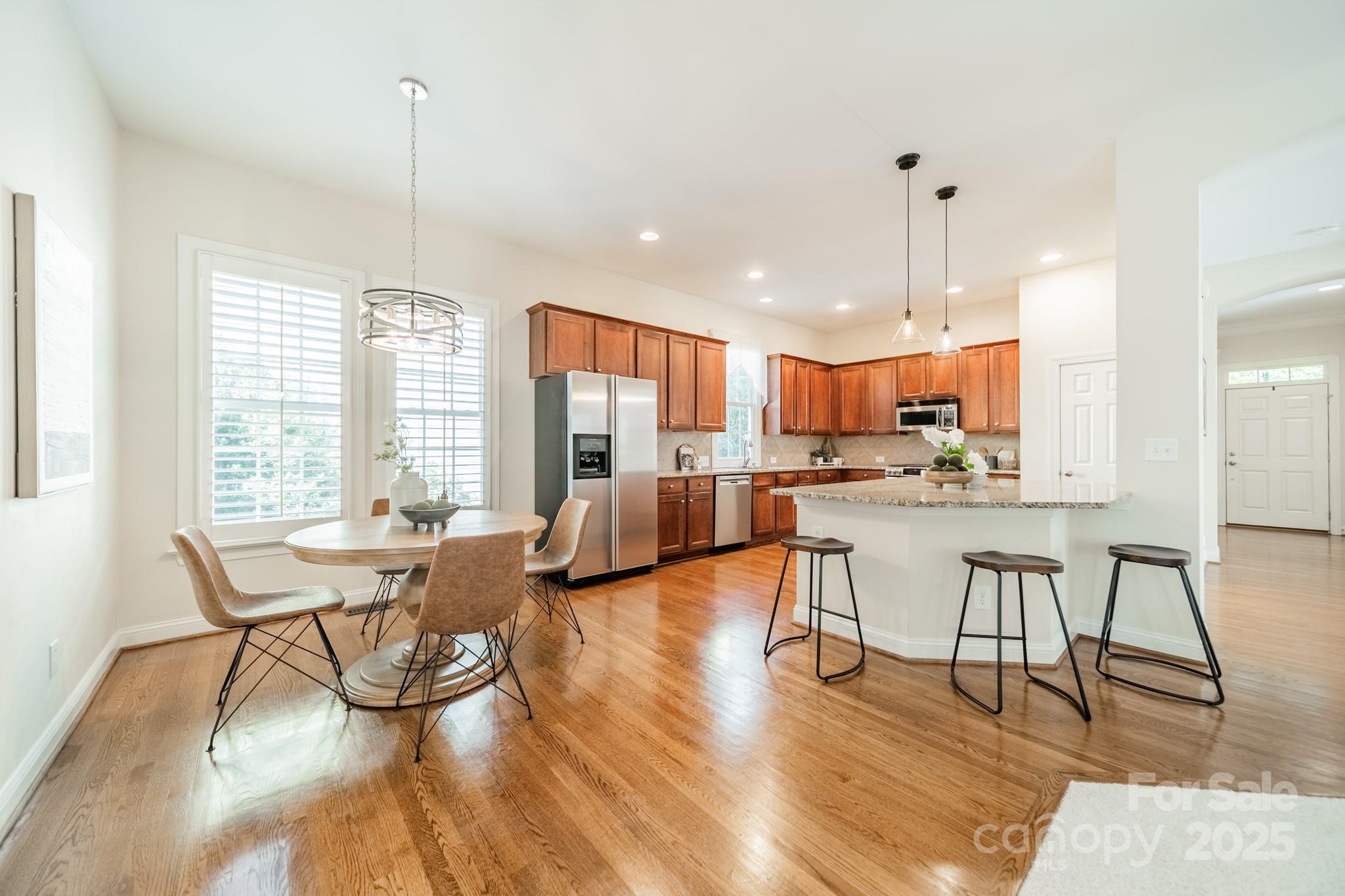 430 Bullfinch Bend