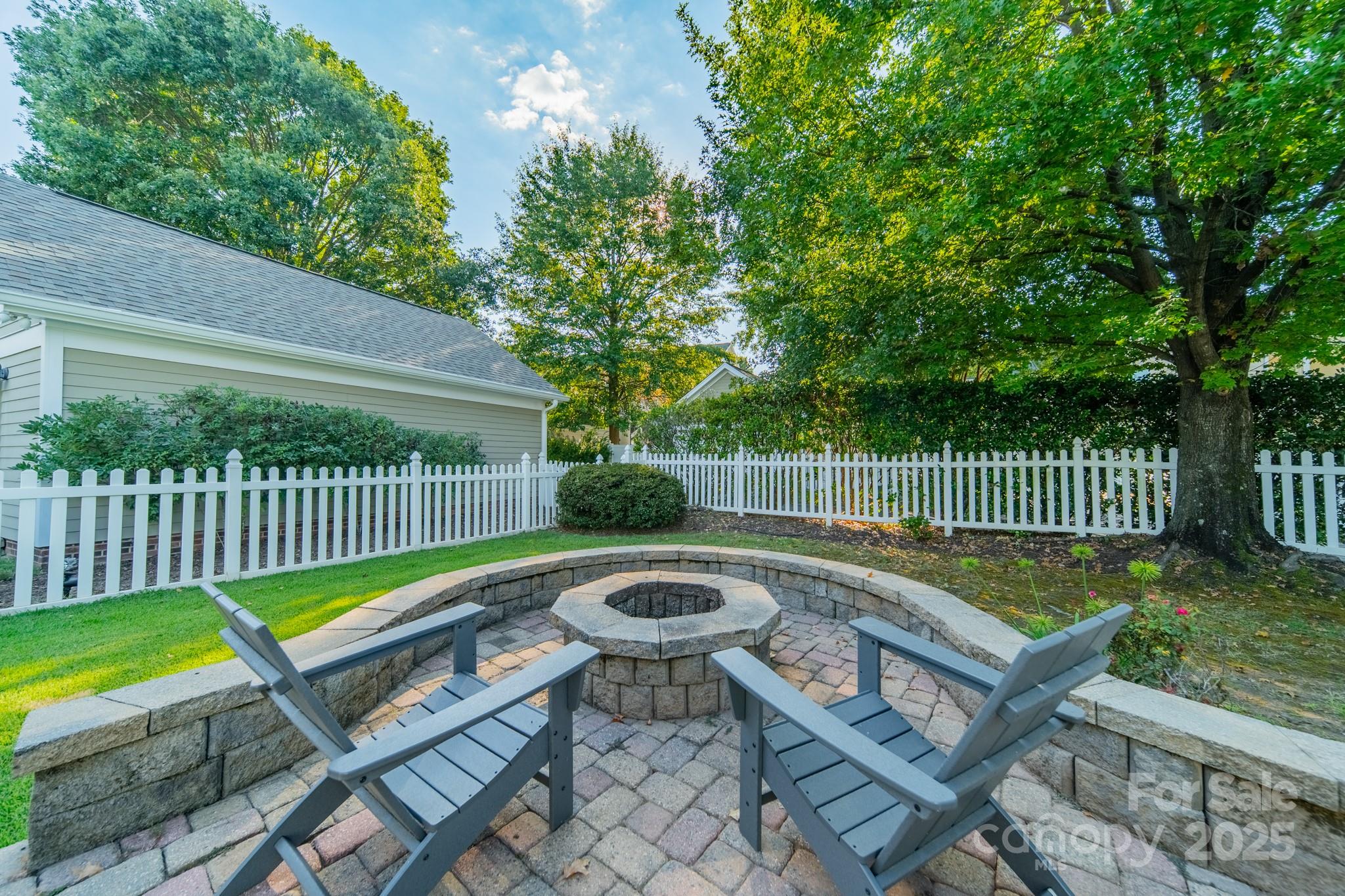 430 Bullfinch Bend