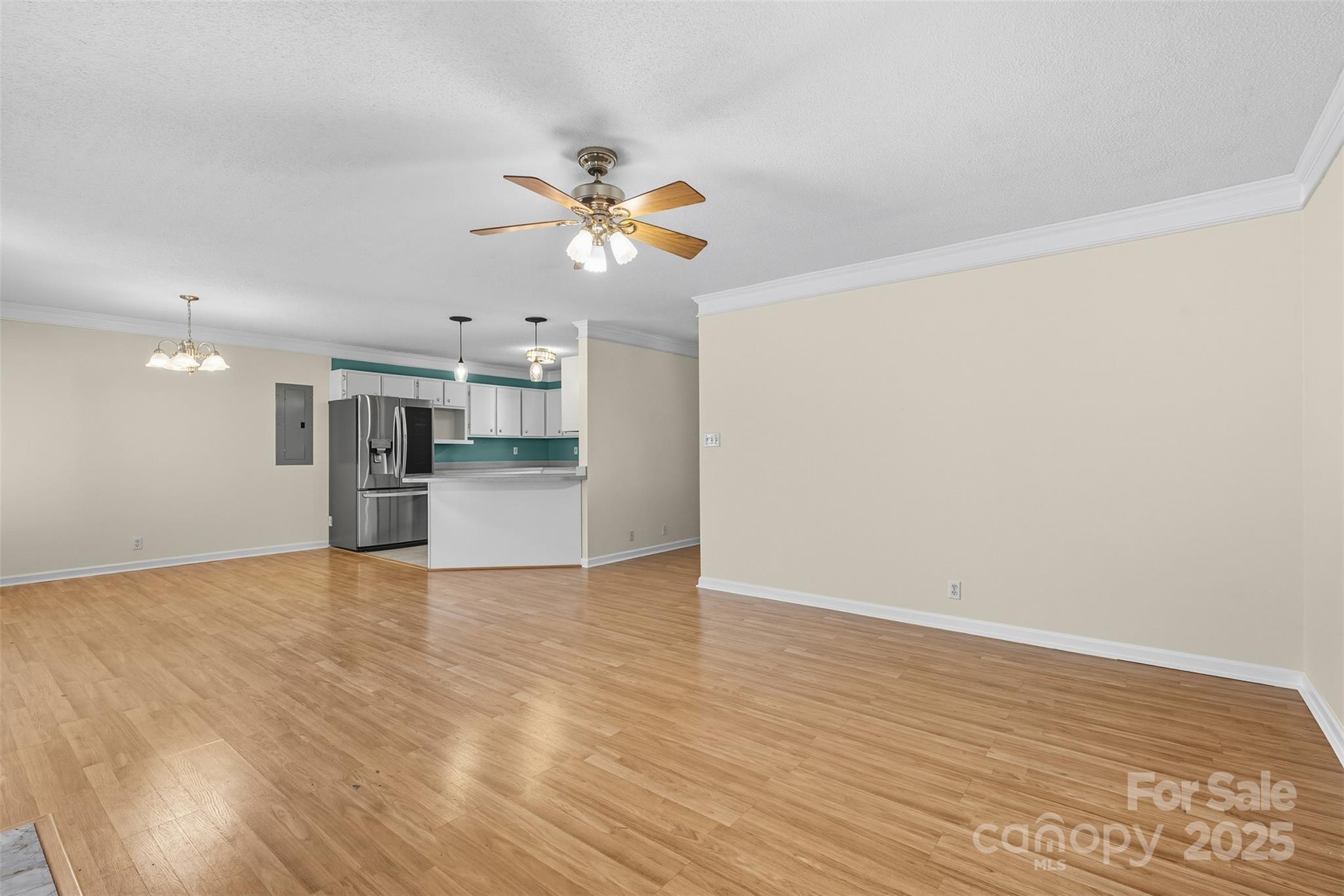 1305 Dunlap Roddey Road